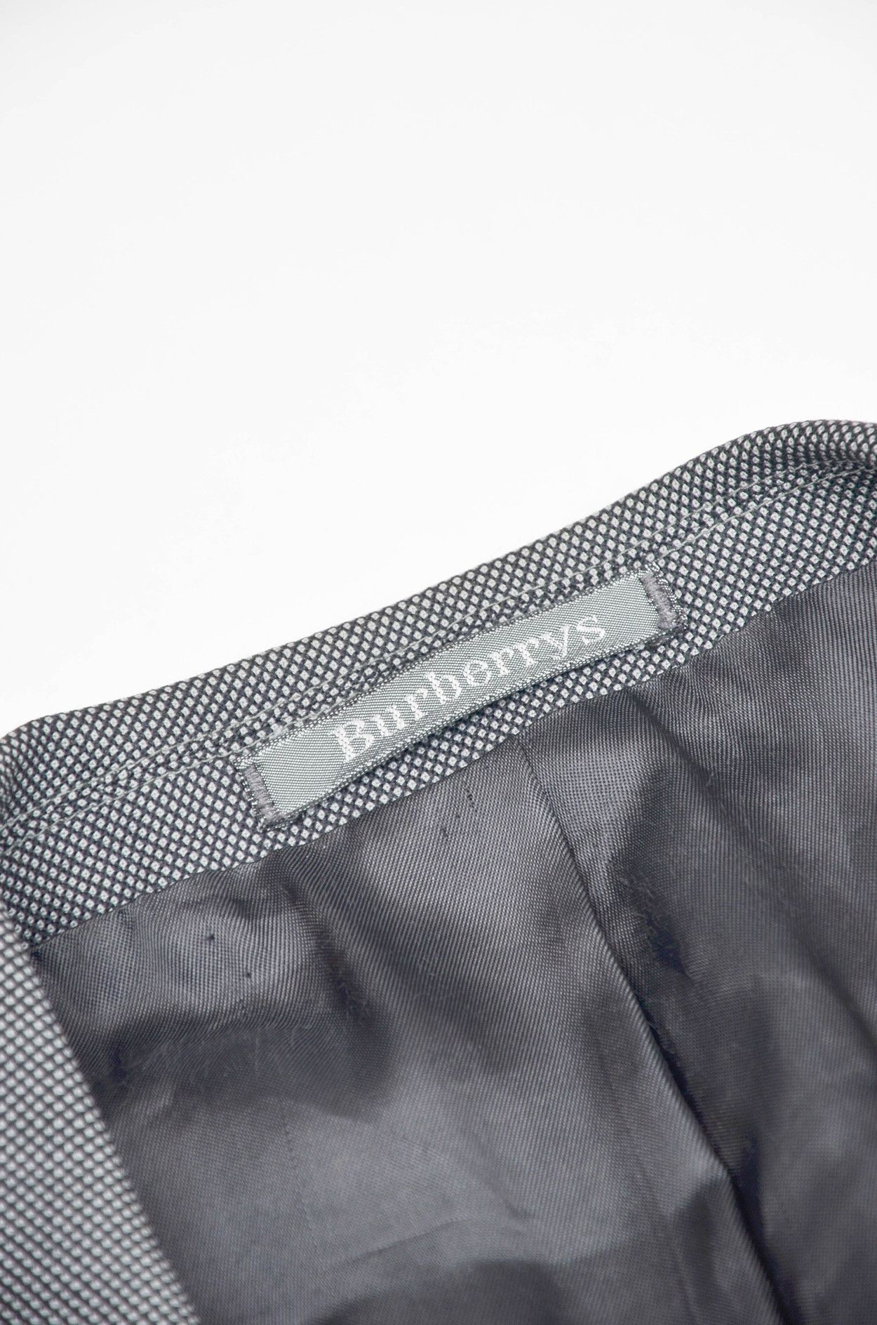 Burberry Burberrys Vintage Wool Blazer – Gray Micro-Check – Size L Size 52R - 6 Thumbnail