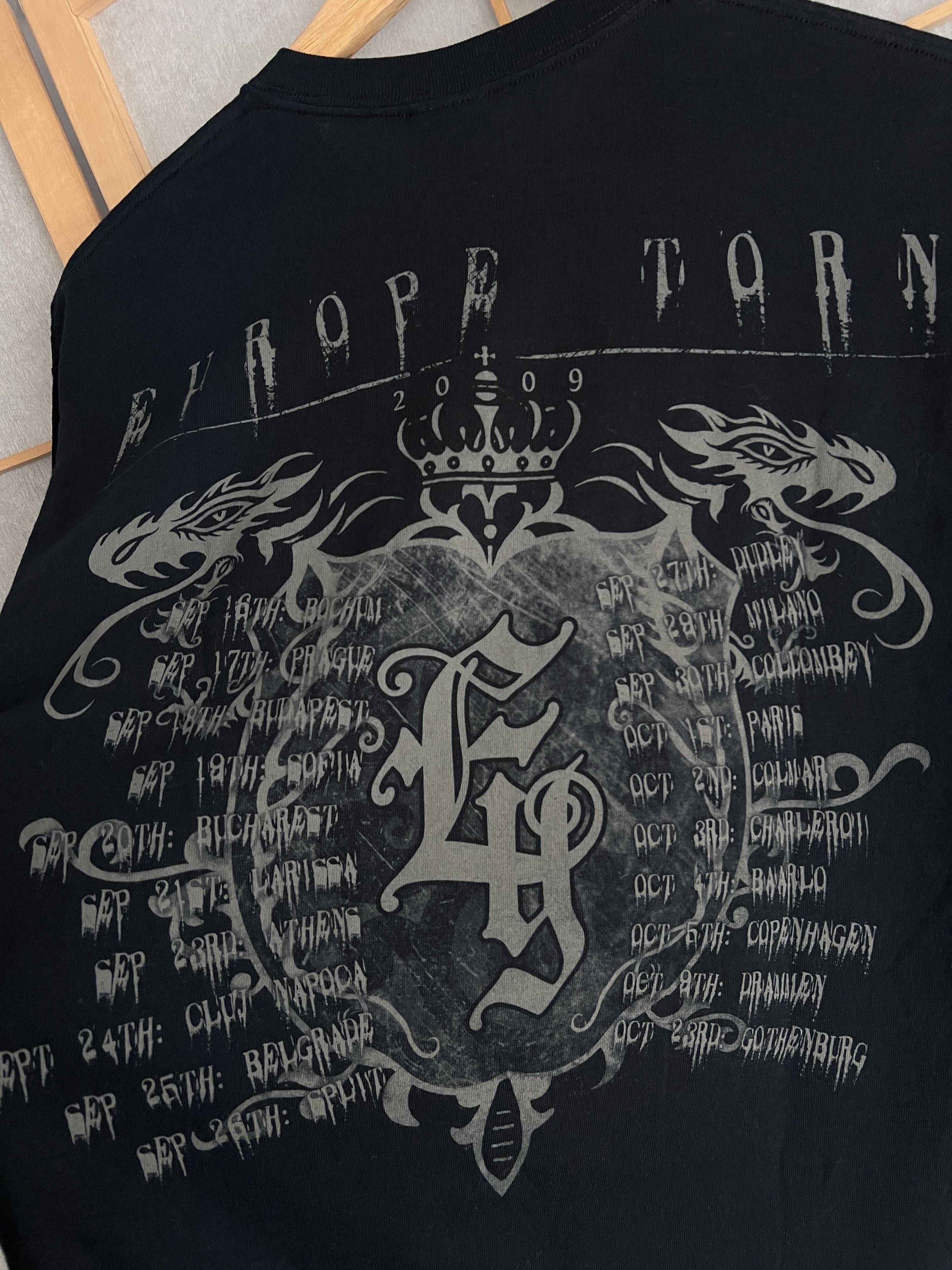 Band Tees Rare! Evergrey vintage 2009 Europe tour t shirt Torn promo Size US L / EU 52-54 / 3 - 7 Thumbnail