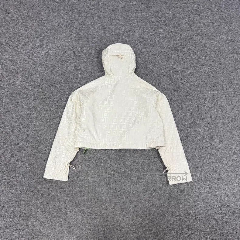 Fendi Fendi Vintage full print beige short hooded windbreaker, j Size XS / US 0-2 / IT 36-38 - 7 Thumbnail