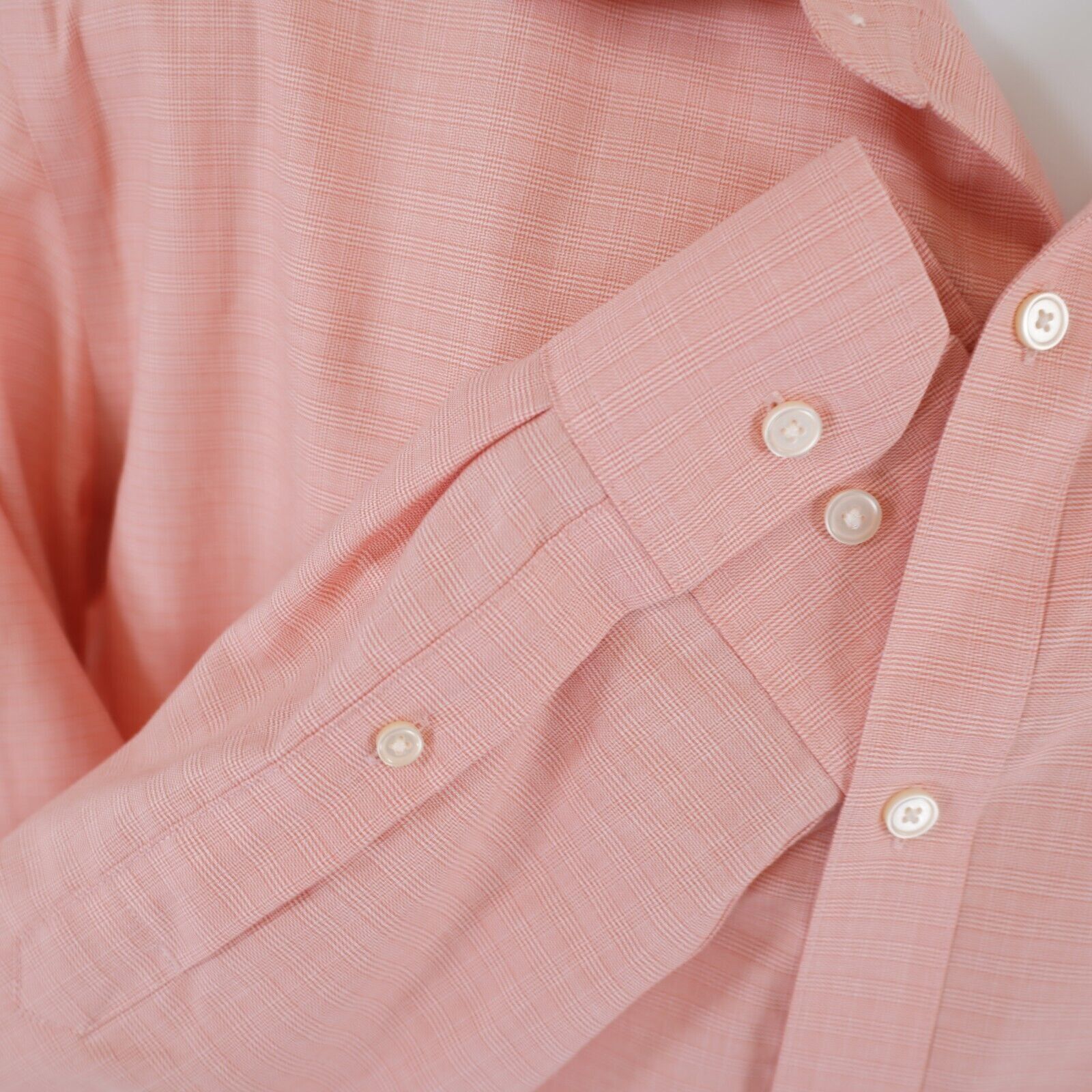 Banana Republic Banana Republic Non-Iron Standard Fit Pink Plaid XL Collared Size US XL / EU 56 / 4 - 2 Thumbnail
