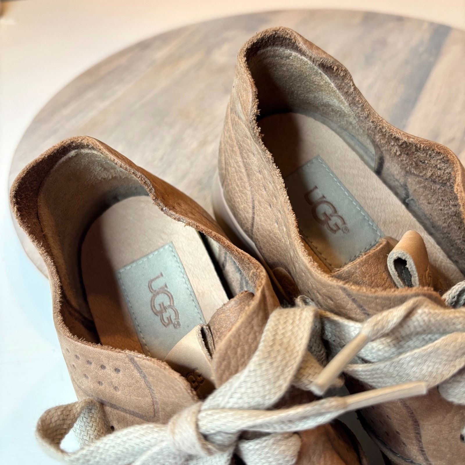 UGG Tye Women's Brown Suede Tideline Shoes Sneakers Size 8