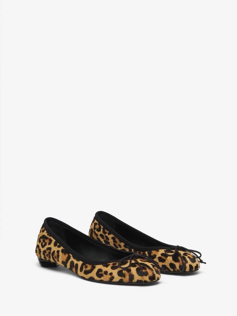 Alexander McQueen o1w1db10925 Armadillo Ballet Flat in Black/Leopard Size US 6 / IT 36 - 2 Thumbnail