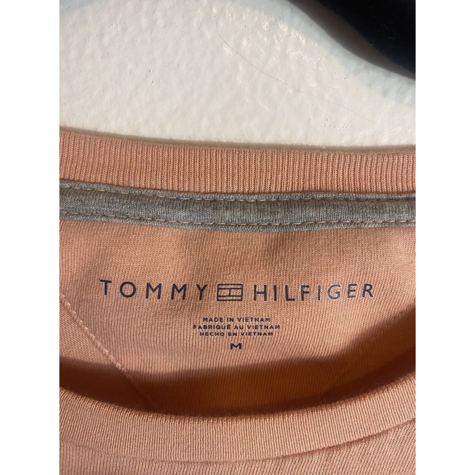 Tommy Hilfiger Tommy Hilfiger Men's Crew Neck Short Sleeve T-shirt Size M Size US M / EU 48-50 / 2 - 5 Thumbnail