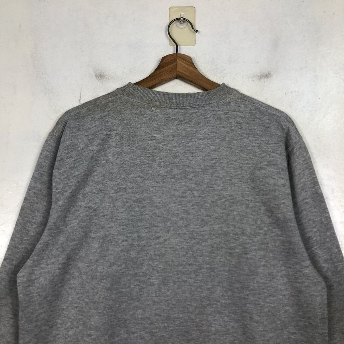 Japanese Brand 📌Vintage Sweatshirt Crewneck Airwalk Spell Out Big Logo Size US M / EU 48-50 / 2 - 11 Thumbnail