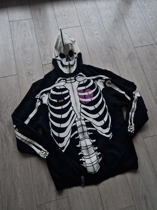 Kanye west skeleton sales hoodie