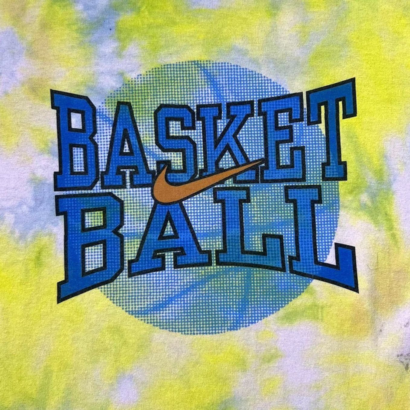 Nike VINTAGE Nike Basketball Swoosh Spellout Yellow Graphic Tie Dye T-Shirt Large Mens Short Sleeve Round Neck Cotton Logo Size US L / EU 52-54 / 3 - 4 Thumbnail
