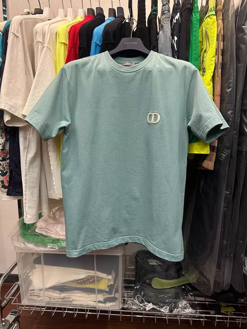 Dior Dior Embroidered short sleeve T-shirt Size S / US 4 / IT 40 - 2 Thumbnail