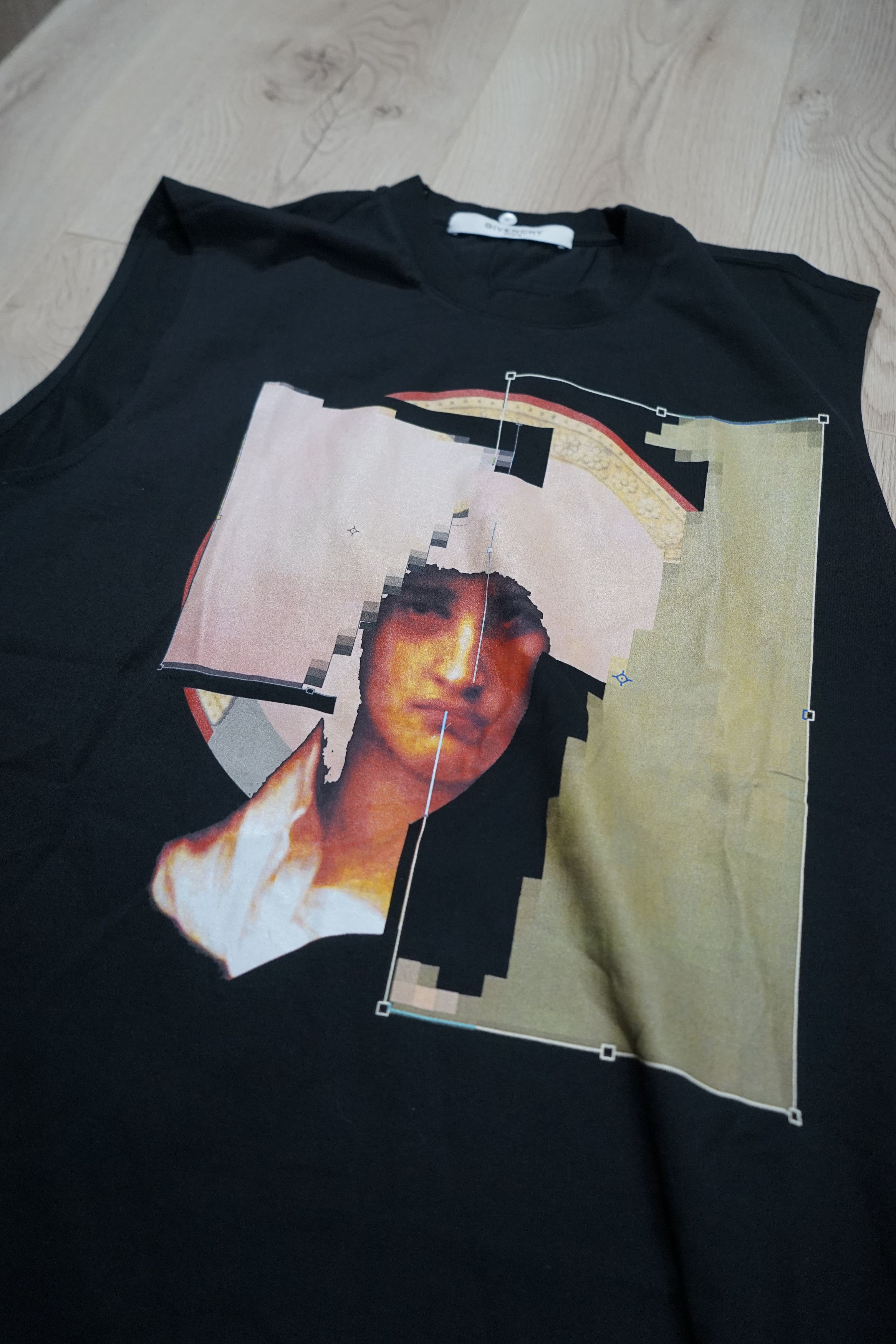 Givenchy FW16 TISCI GIVENCHY MADONNA PIXEL GLITCH ABSTRACT Size US M / EU 48-50 / 2 - 9 Thumbnail