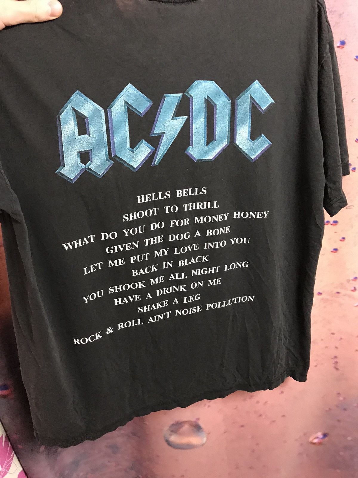 Band Tees Vintage 1996 Ac Dc Back in Black band rock tee Size US L / EU 52-54 / 3 - 7 Thumbnail
