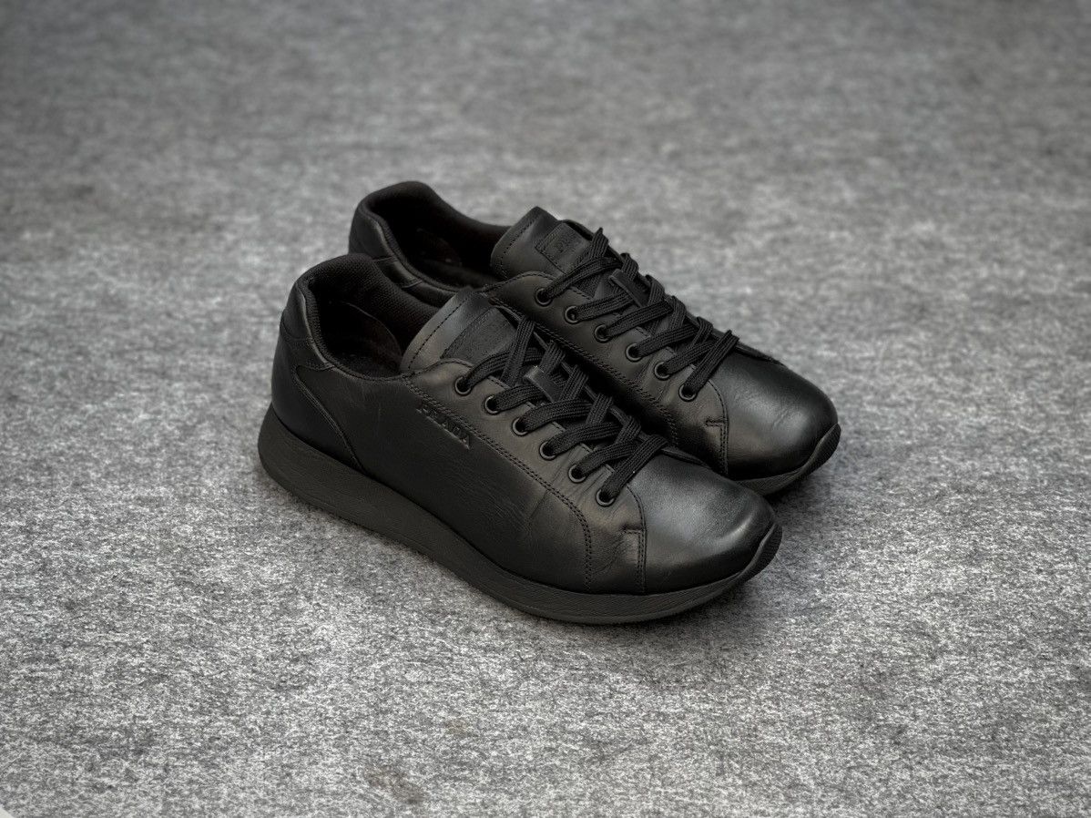 Prada PRADA LINEA ROSSA BLACK LOW TOP SNEAKER Size US 9 / EU 42 - 1 Thumbnail