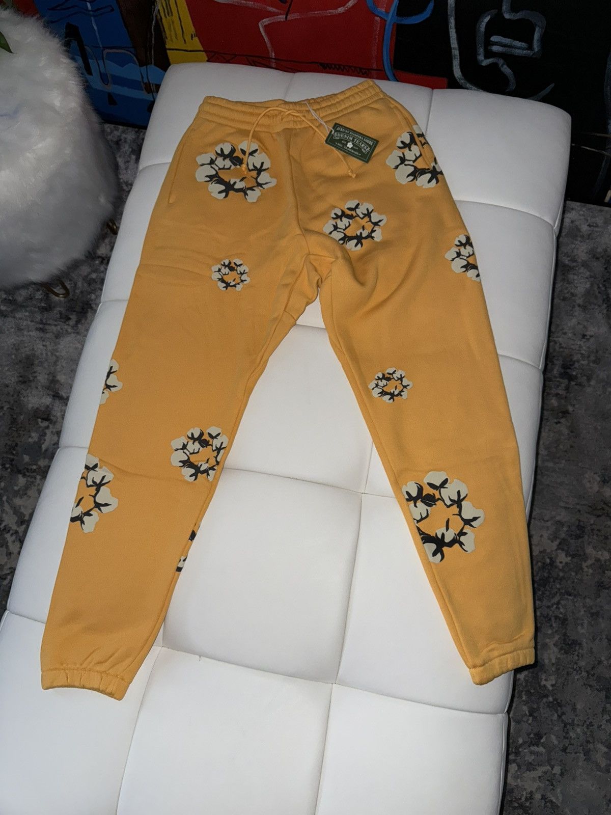 Cactus Plant Flea Market × DENIM TEARS Wreath sweatpants Size US 32 / EU 48 - 1 Thumbnail