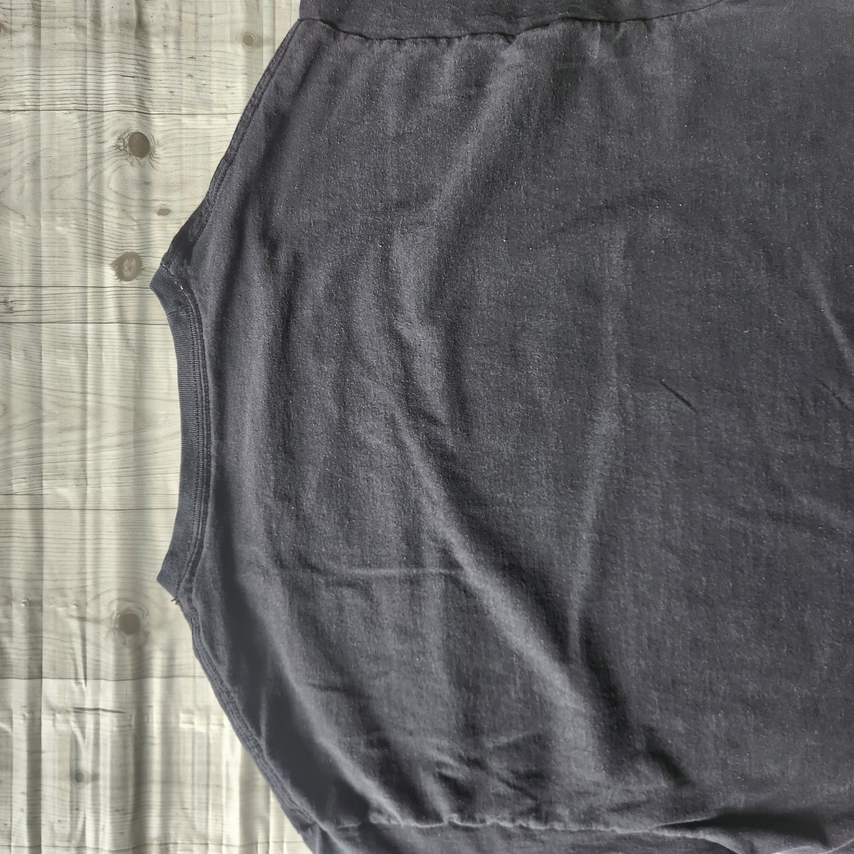 Vintage Grails F.R.I.E.N.D.S. Promo TShirt Pheobe Buffay Size US L / EU 52-54 / 3 - 11 Thumbnail