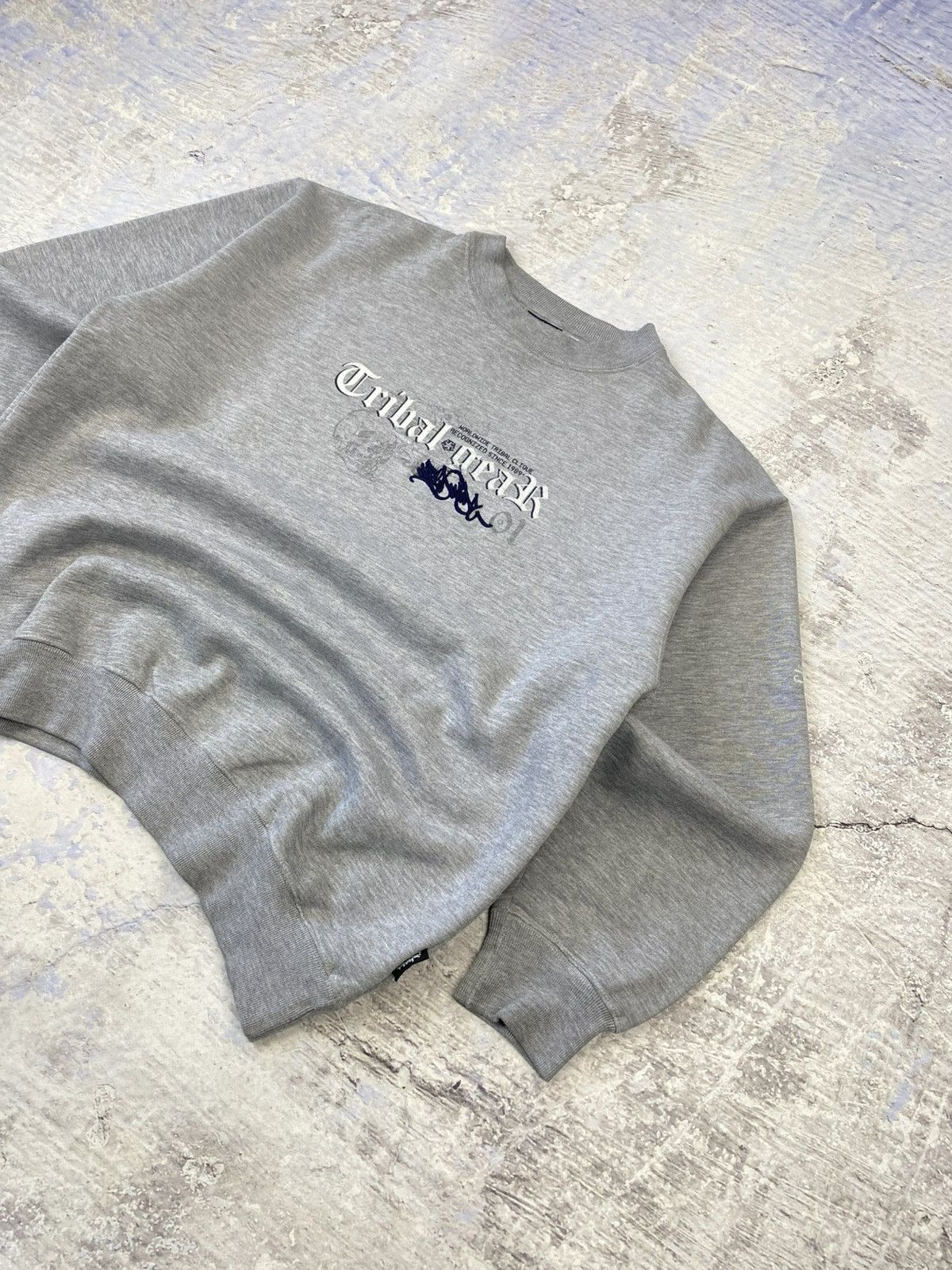 Other Tribal Gear vintage sweatshirt rap hiphop mens Size US L / EU 52-54 / 3 - 2 Thumbnail