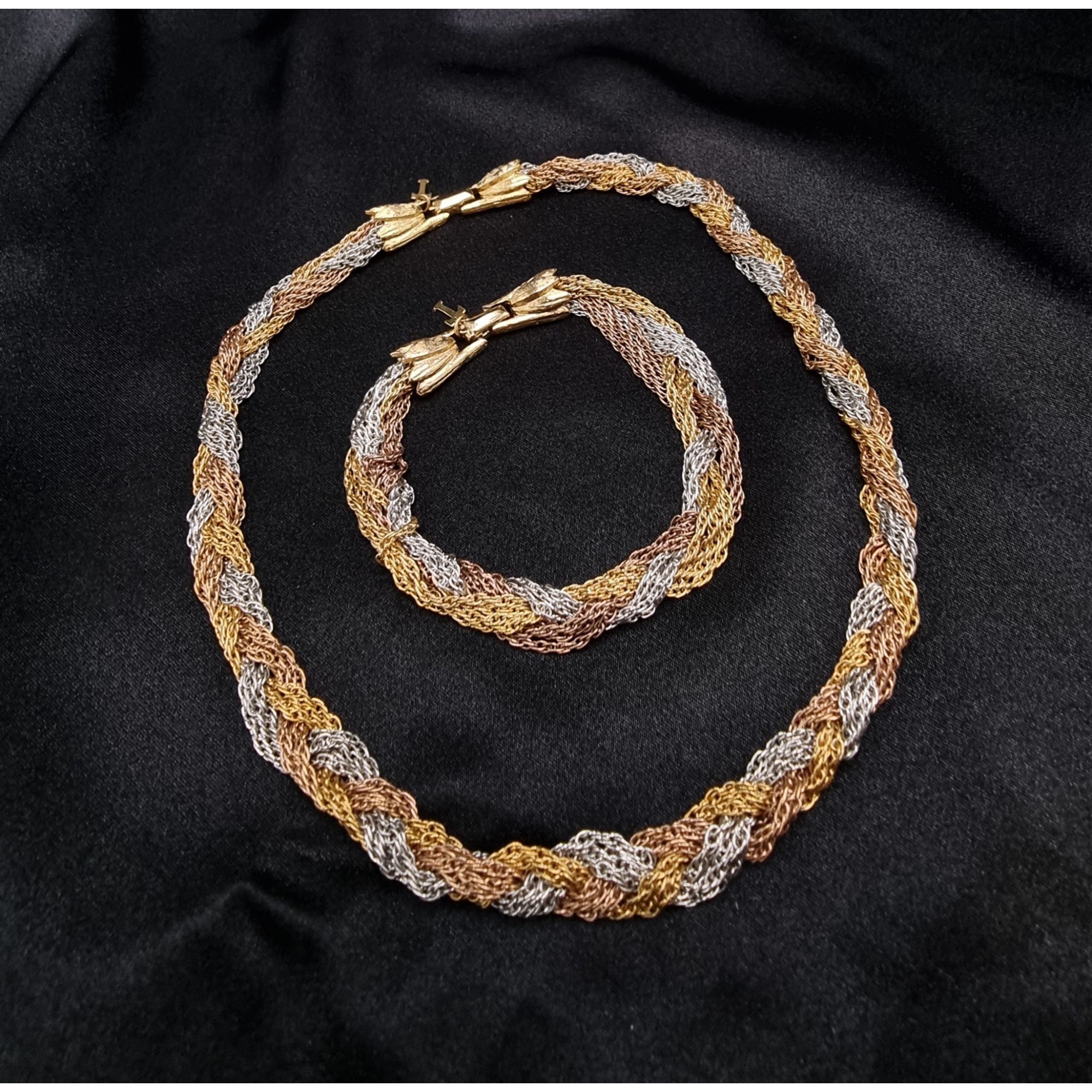 Vintage Vintage Trifari Braided Gold/Silver/Bronze Tone Necklace & B Size ONE SIZE - 4 Thumbnail