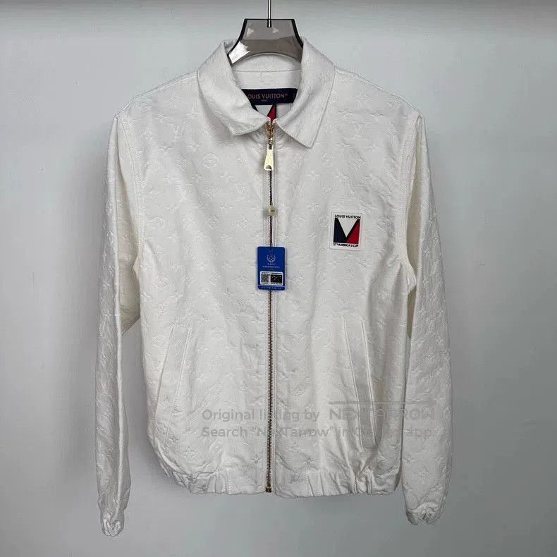 Louis Vuitton Louis Vuitton White Monogram Jacket. Size US XS / EU 42 / 0 - 1 Thumbnail