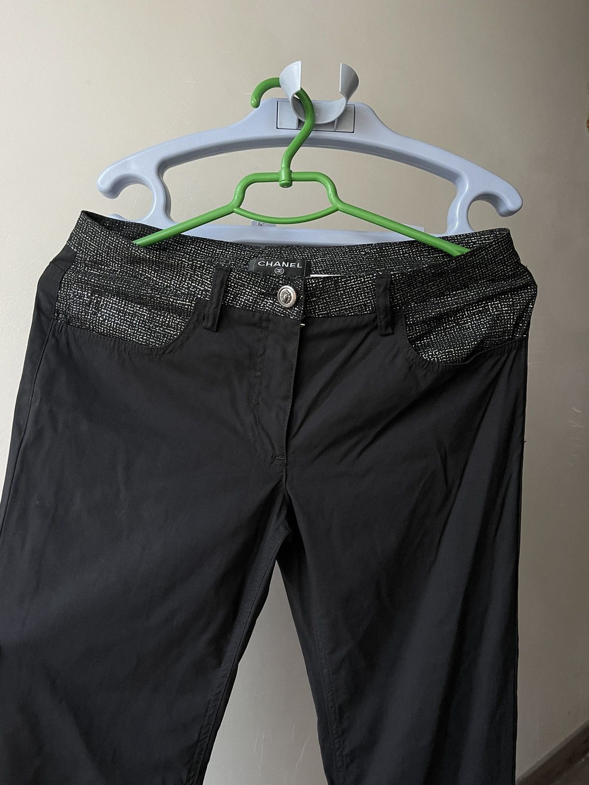 Chanel Chanel 31 Rue Cambon Logo Wool Pants w/ Lion Head Button Size 26" / US 2 / IT 38 - 5 Thumbnail