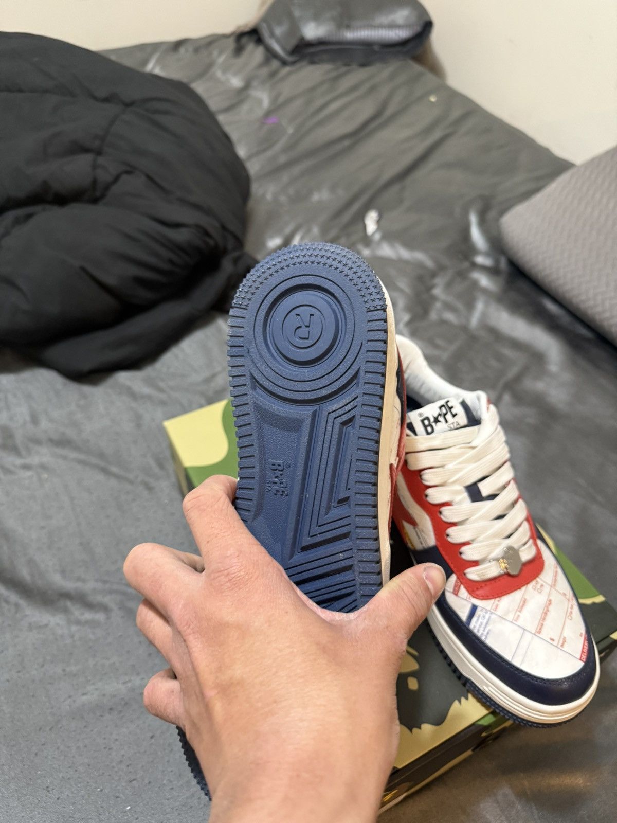 Bape USPS x Bapesta 'Priority Mail Express Label' Size US 10 / EU 43 - 7 Thumbnail