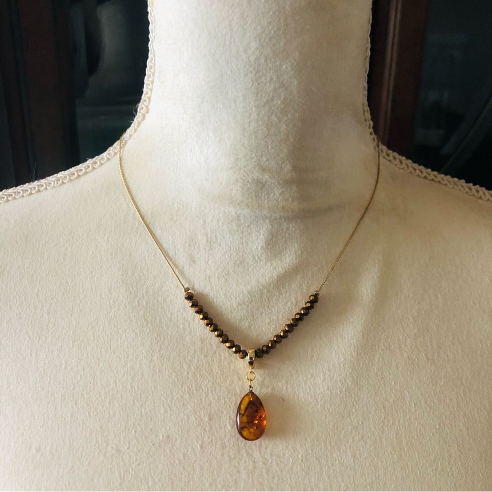 Handmade Handcrafted simulated amber raindrop pendant chain necklace Size ONE SIZE - 2 Thumbnail