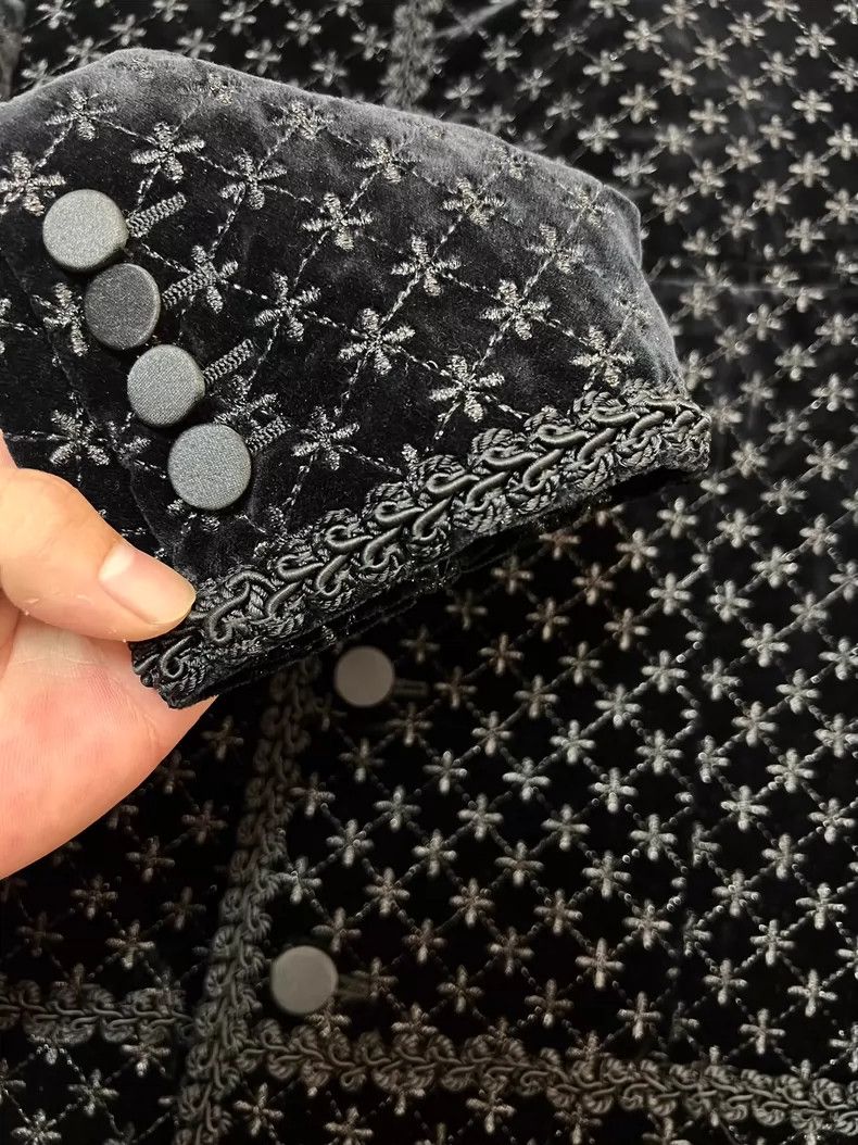 Saint Laurent Paris Saint Laurent Paris Black Velvet Palace Embroidered Jacket Size US M / EU 48-50 / 2 - 4 Thumbnail