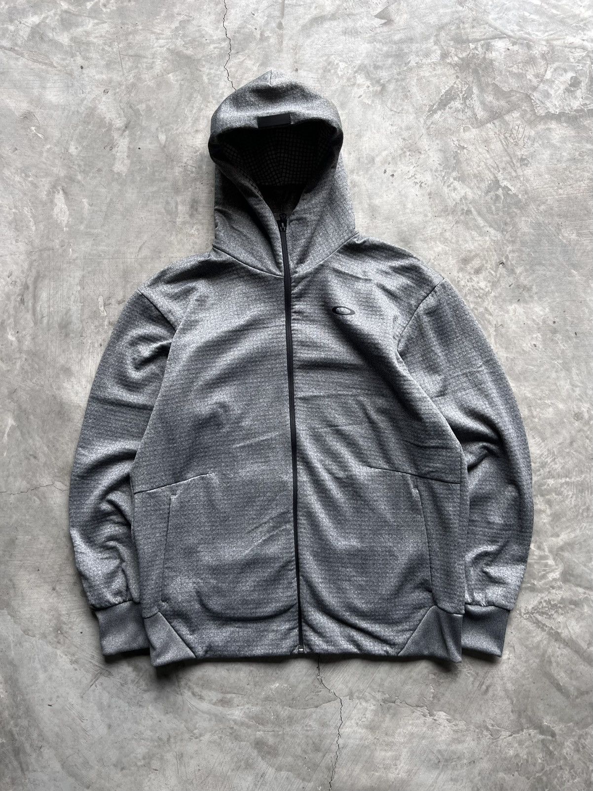 Oakley OAKLEY Ellipse Logo Performance Fit Technical Hoodie Size US M / EU 48-50 / 2 - 1 Thumbnail