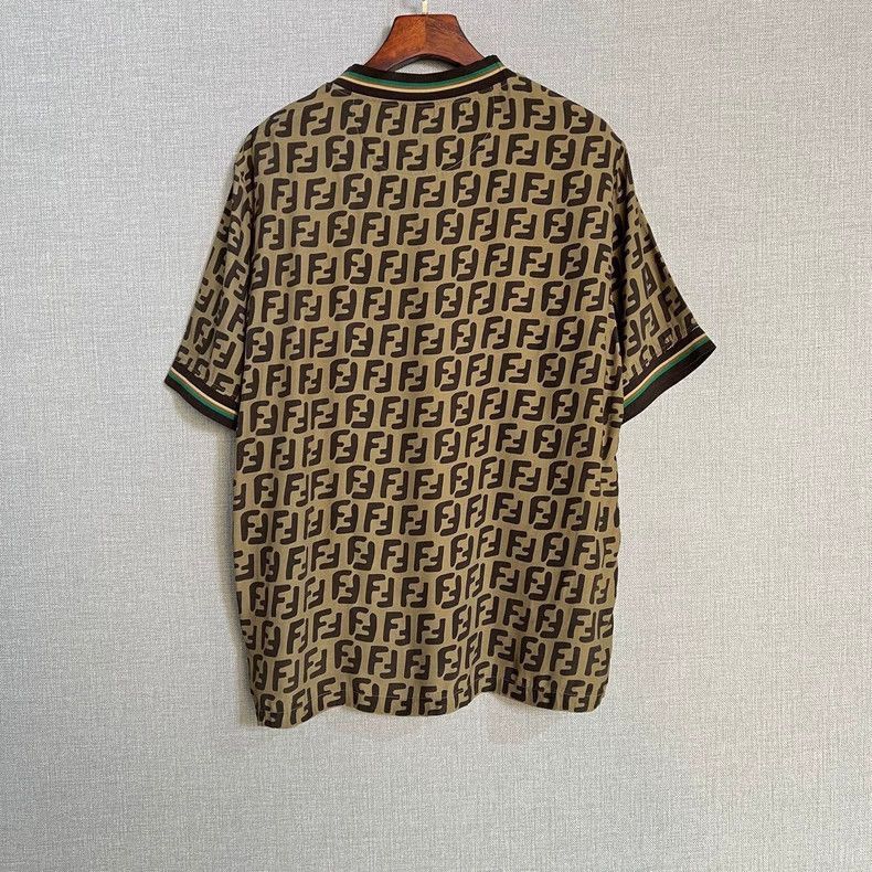 Fendi Fendi Logo Short Sleeve Shirt Size US M / EU 48-50 / 2 - 2 Thumbnail