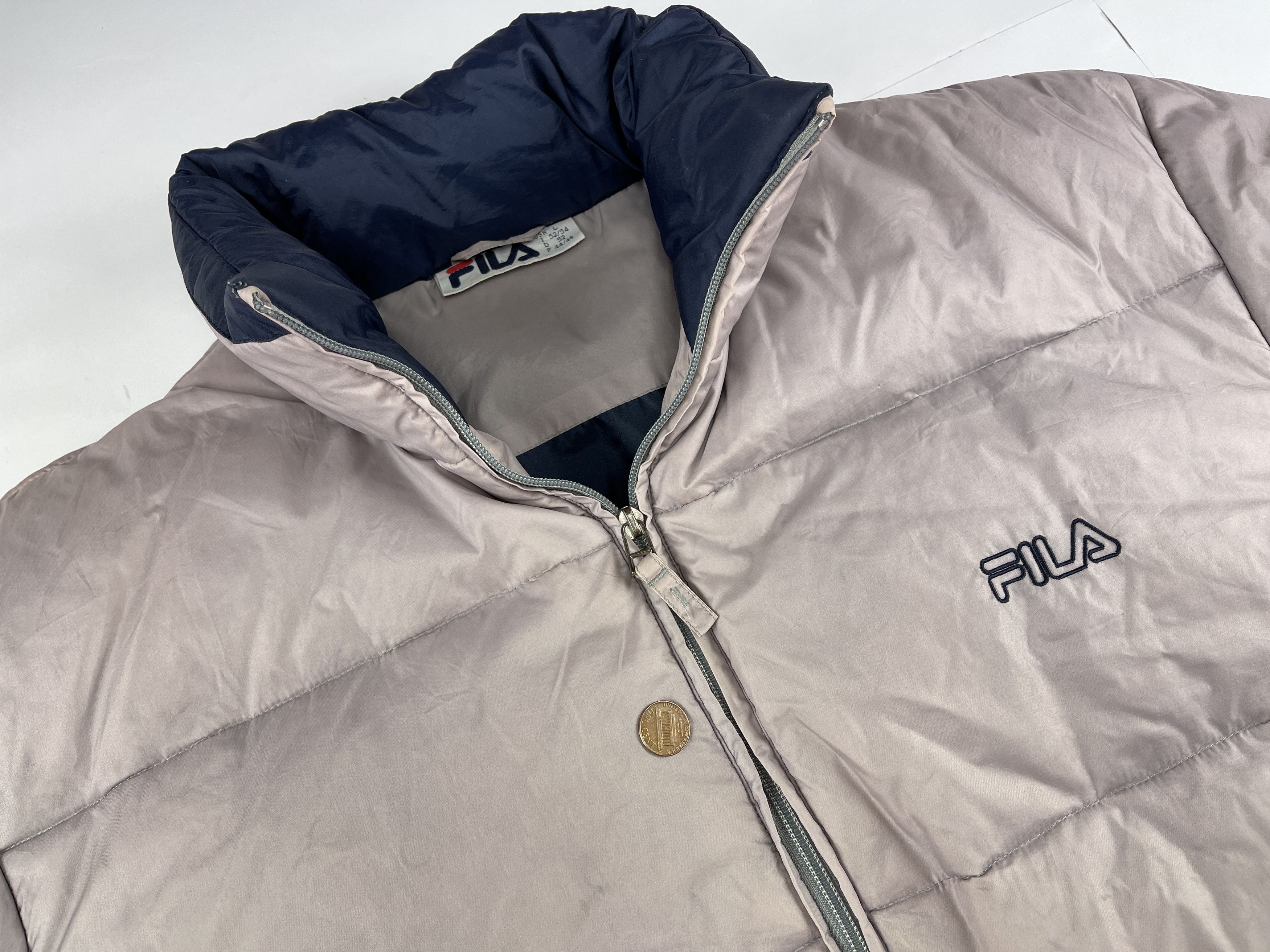 Fila Fila puffer jacket, 90s hip hop, 1990s skater Y2K size L Size US L / EU 52-54 / 3 - 12 Thumbnail
