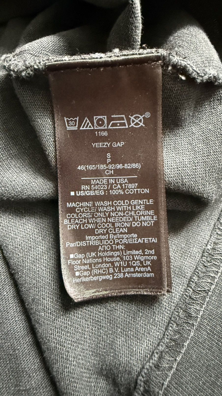 Balenciaga × Gap × Kanye West Yeezy Gap T-Shirt (US made) Size US S / EU 44-46 / 1 - 5 Thumbnail
