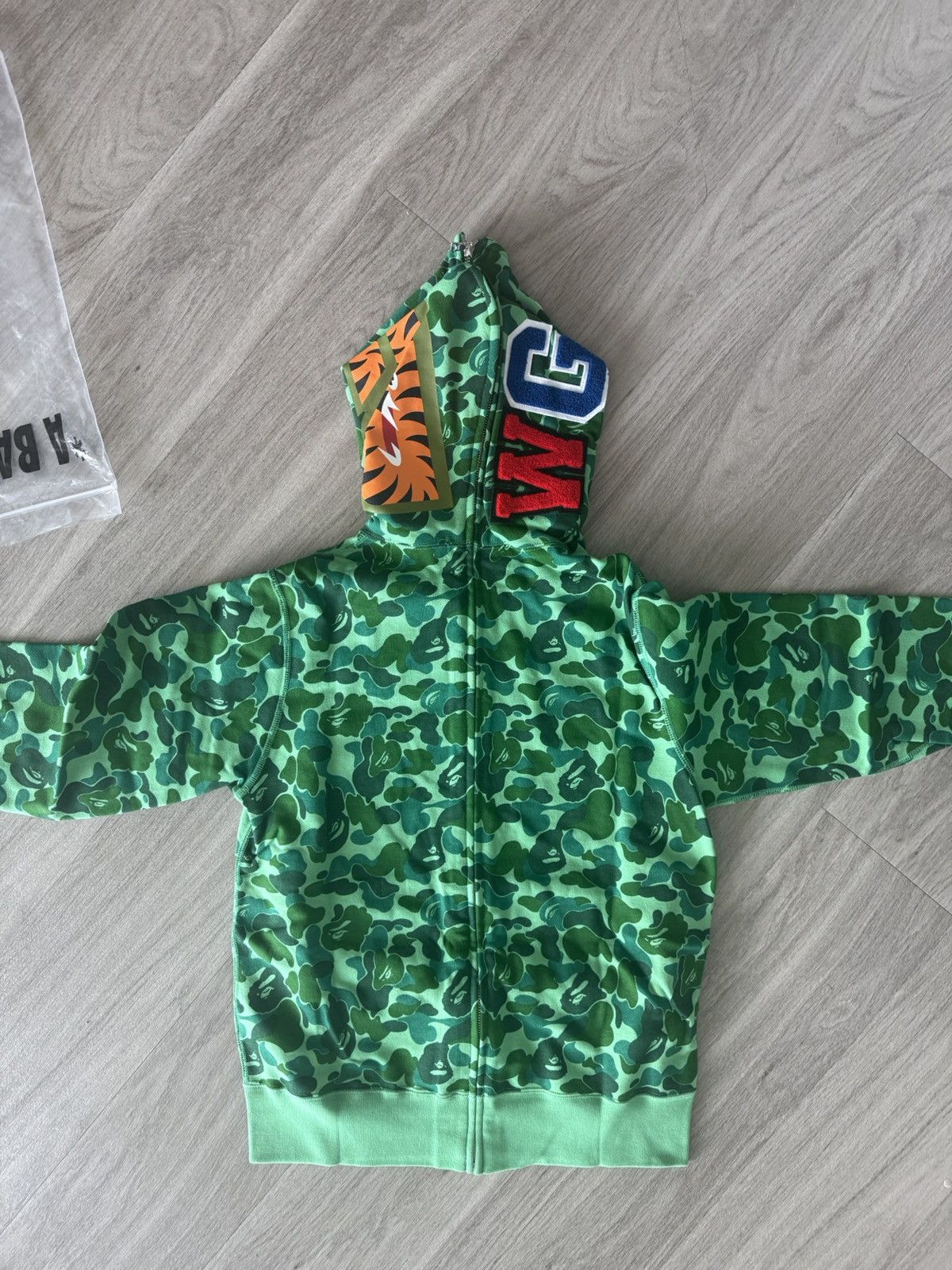 Bape Bape Shibuya Separate Shark Full Zip Size US S / EU 44-46 / 1 - 7 Thumbnail