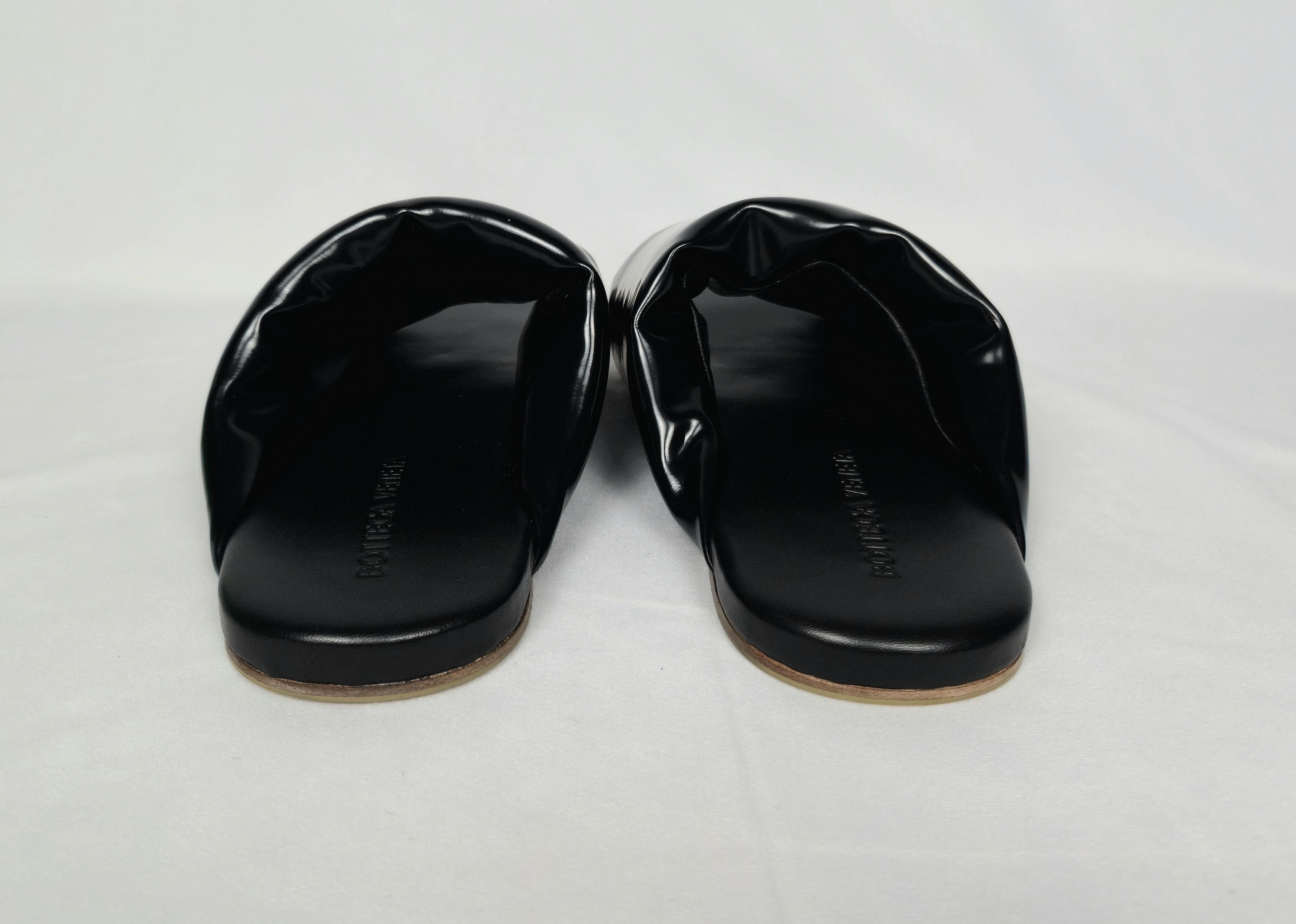 Bottega Veneta Bottega Veneta Men's Black Leather Slides Sandals U.S. 10 Size US 10 / EU 43 - 3 Thumbnail