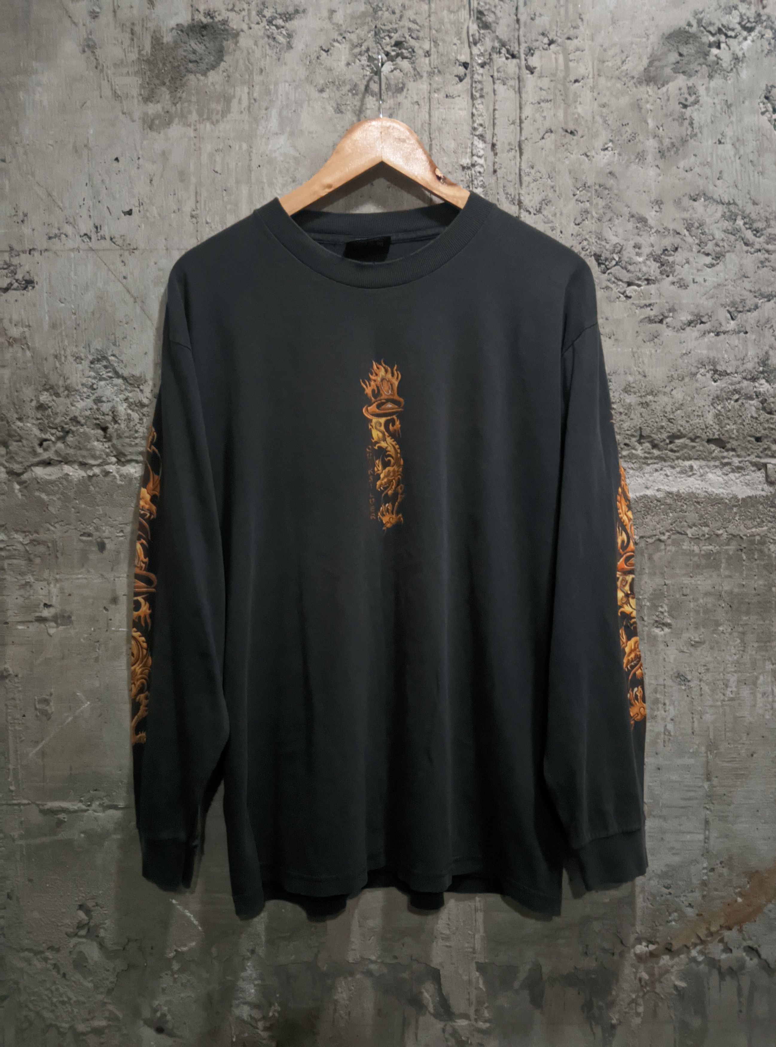 Quiksilver Vintage quiksilver dragon distressed sun faded ERD Size US L / EU 52-54 / 3 - 2 Thumbnail