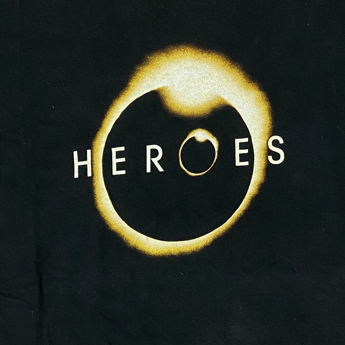 Tultex × Vintage Tv series Heroes movie film Size US L / EU 52-54 / 3 - 2 Thumbnail