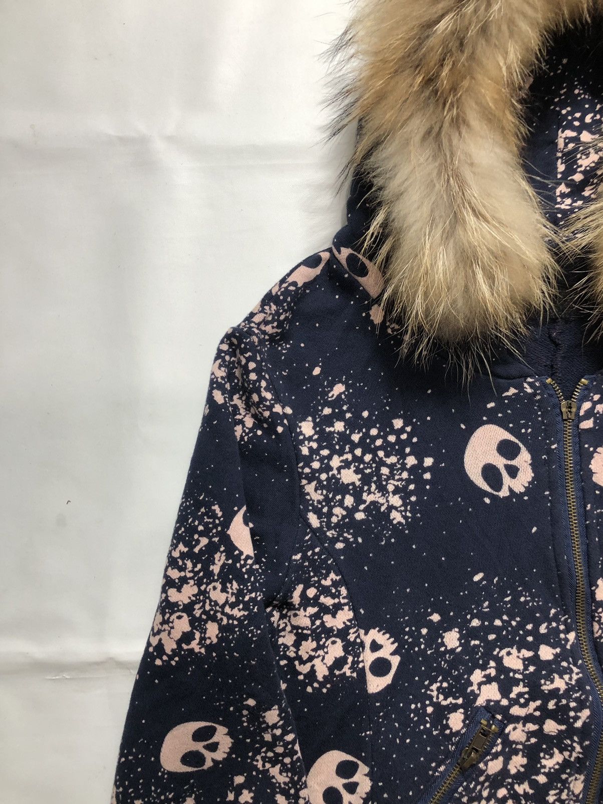 If Six Was Nine Japanese Gothic Skull Fur Hoodie Zipper Ifsix LGB Style Size US M / EU 48-50 / 2 - 4 Thumbnail