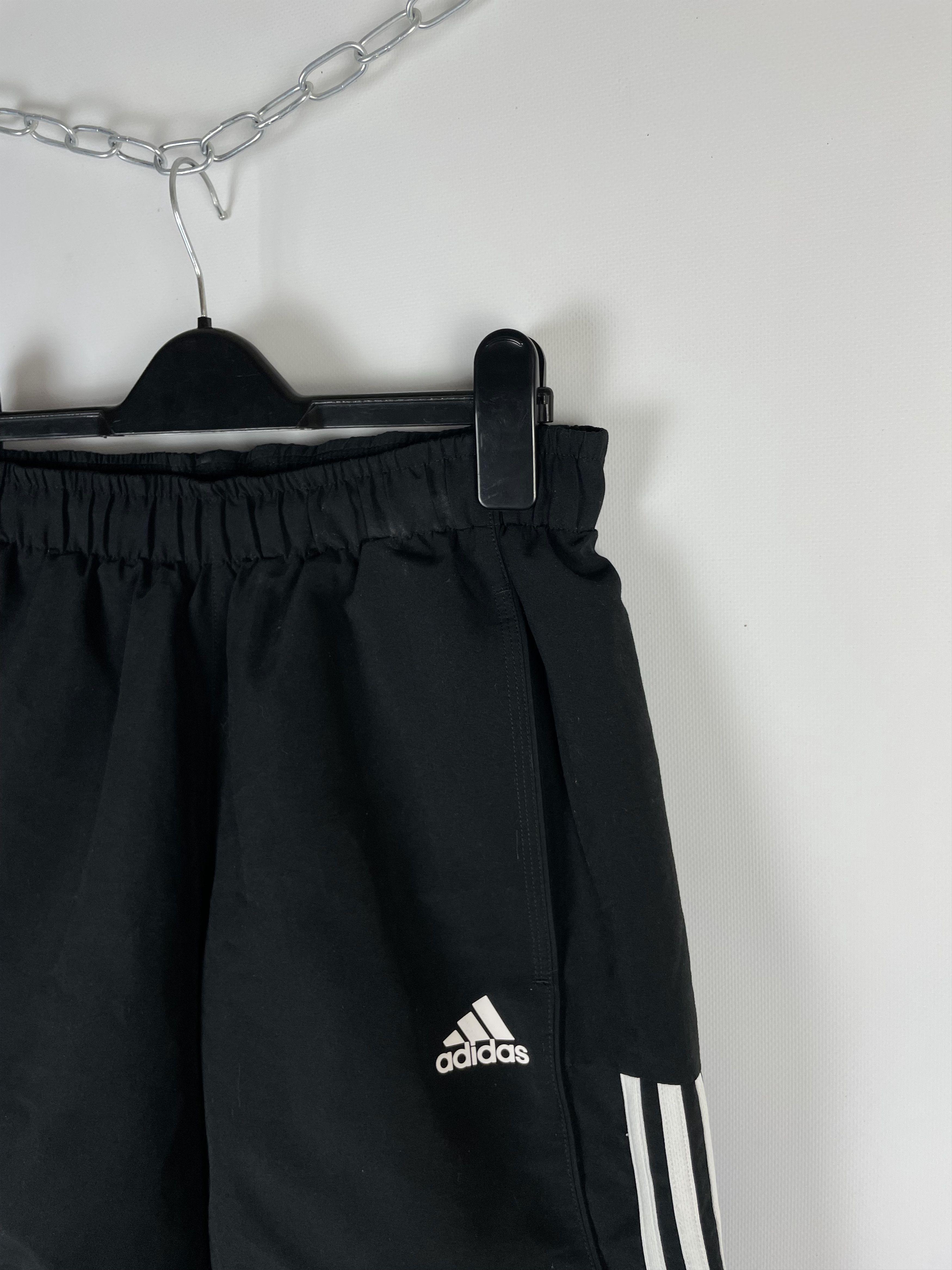 Adidas Vintage Adidas Shorts Y2k Size US 30 / EU 46 - 4 Thumbnail