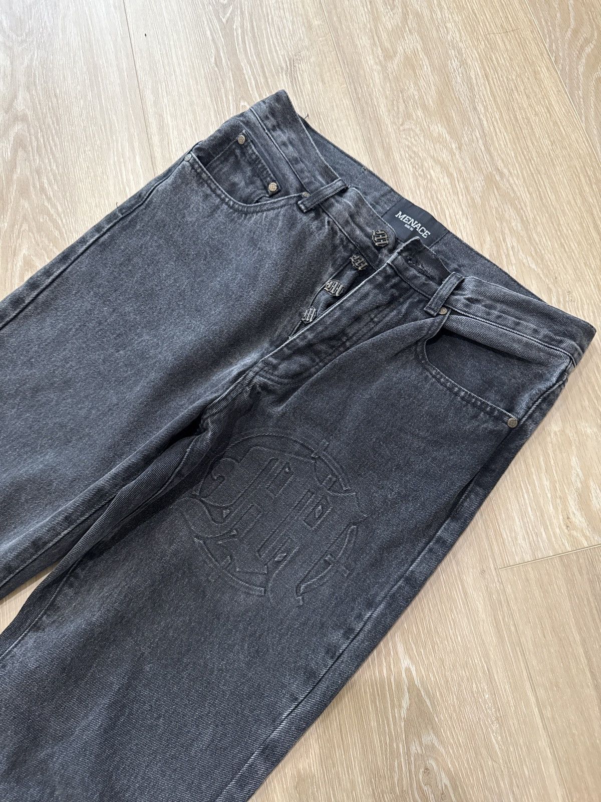 Menace Embossed Target Logo Denim Pants Faded Black size 30 Size US 30 / EU 46 - 1 Thumbnail