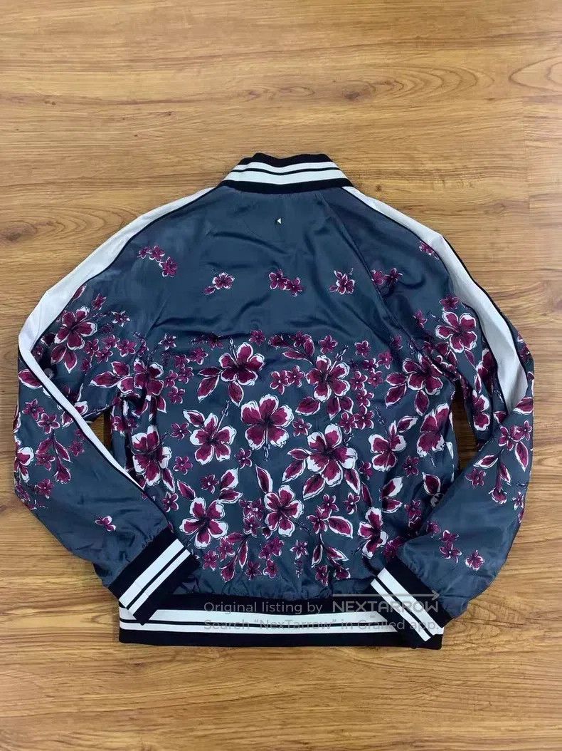 Valentino Valentino Silk jacket top coat Size US M / EU 48-50 / 2 - 2 Thumbnail
