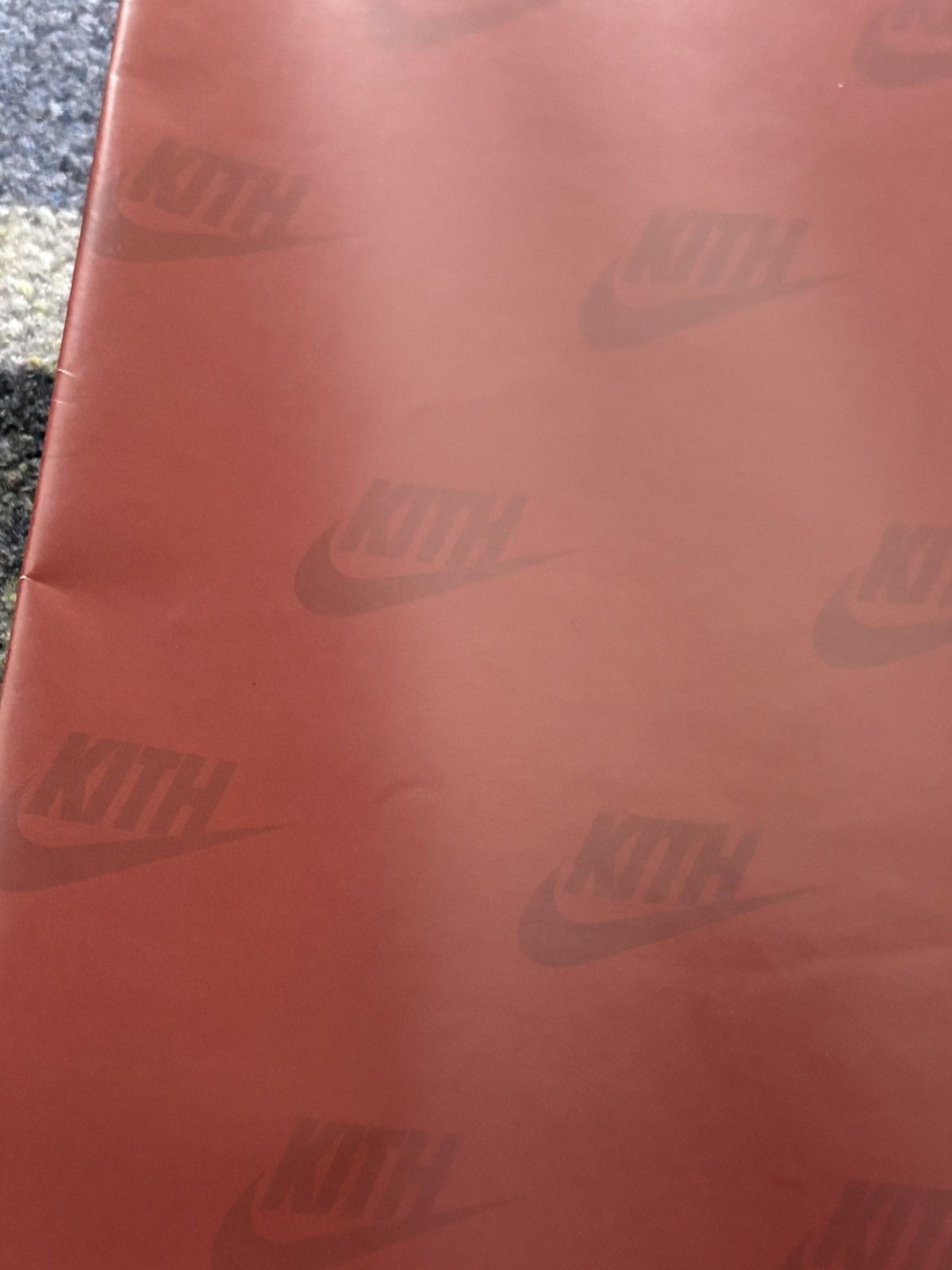Kith × Nike Kith x Nike Exclusive Gift Wrap Size ONE SIZE - 2 Thumbnail