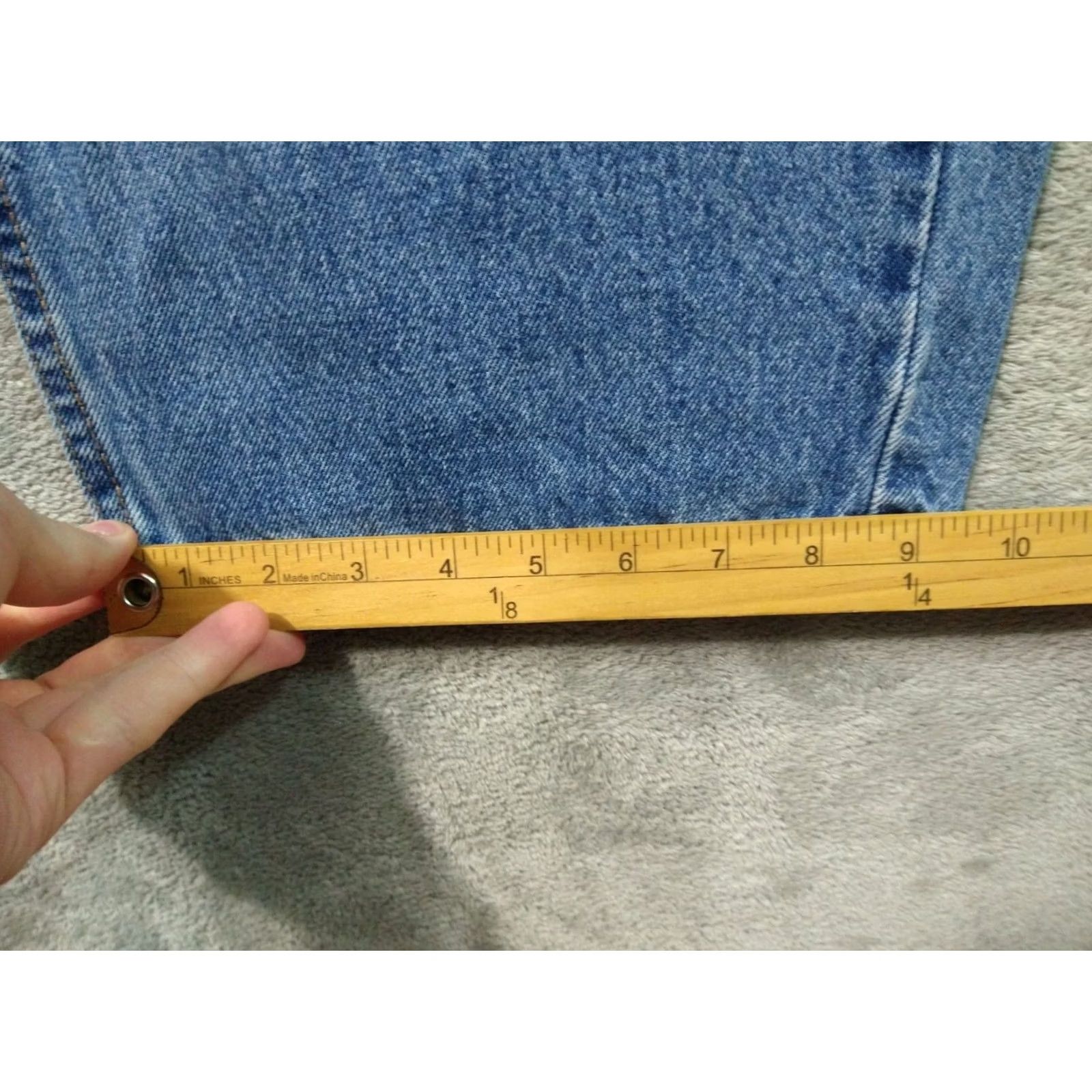 Levi's Levis 550 Jeans Mens 48x30 Blue Denim Relaxed Fit Tapered Leg Medium Wash Size US 32 / EU 48 - 6 Thumbnail
