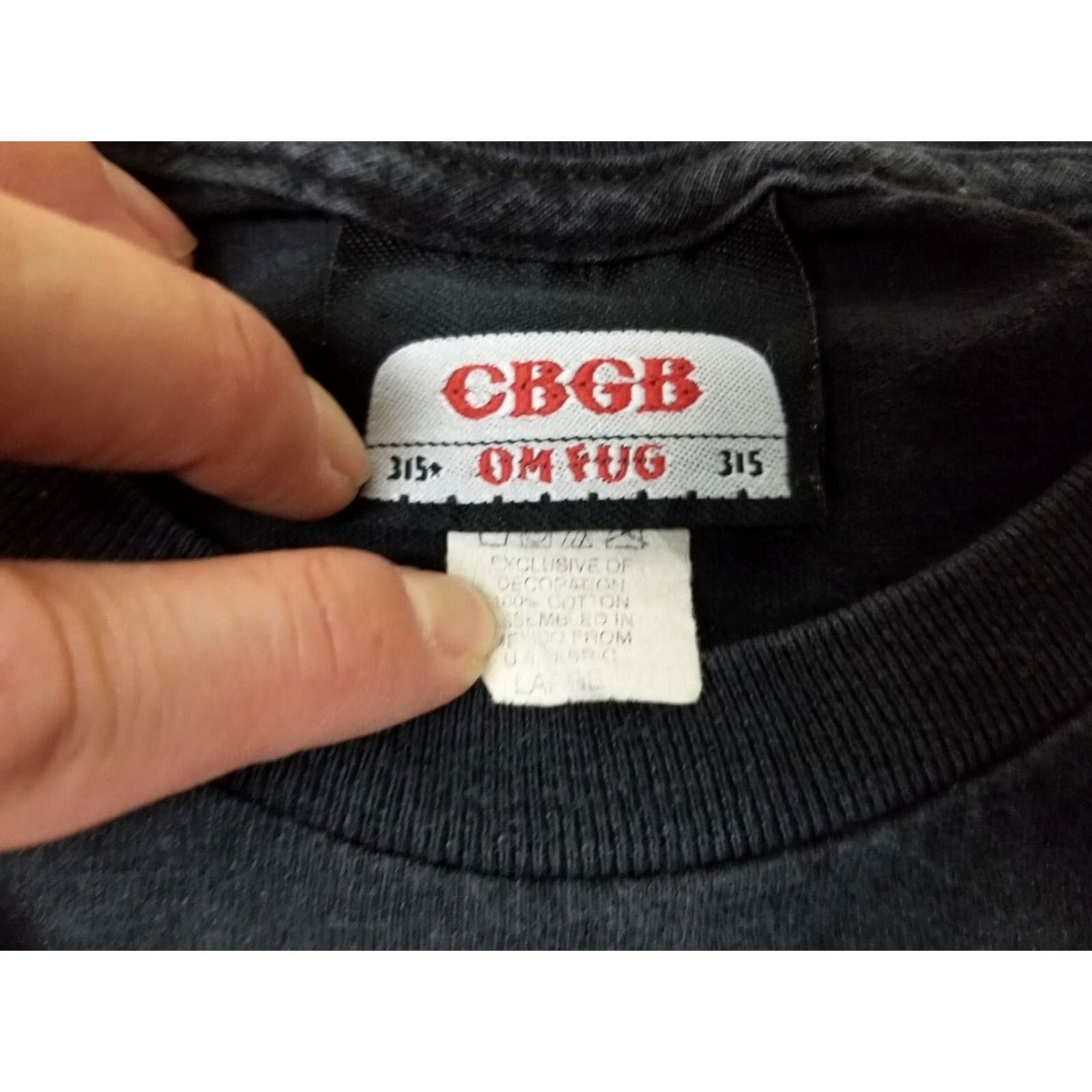 Vintage VINTAGE CBGB T-SHIRT OMFUG UNDEGROUND PUNK ROCK MEN L BLACK 90s T-SHIRT SZ LARGE Size US L / EU 52-54 / 3 - 3 Thumbnail