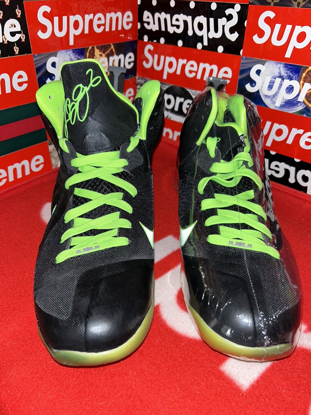 Nike Nike Lebron 9 Limited ID 532019-991 size 13 NEW nikeID Size US 13 / EU 46 - 3 Thumbnail