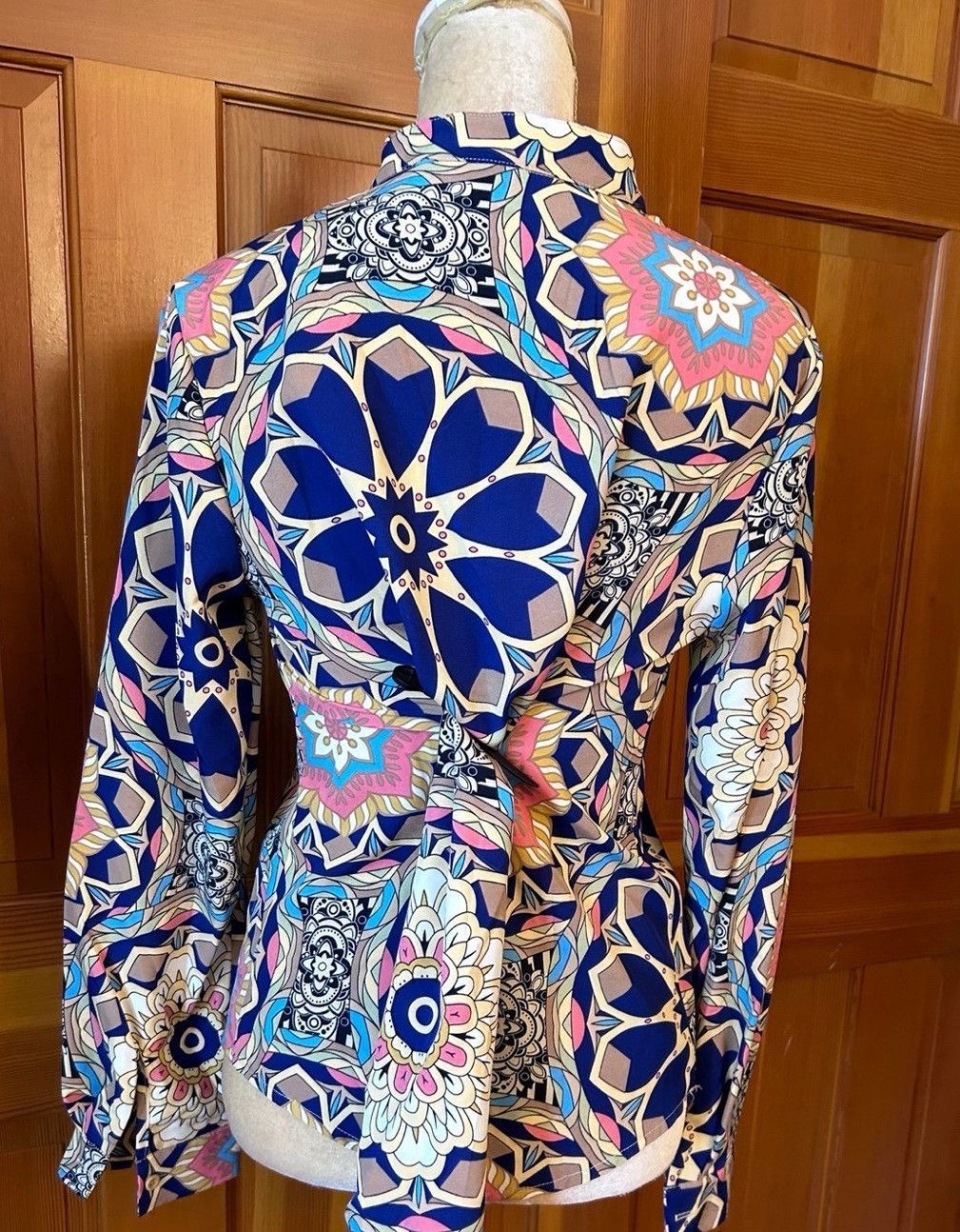 Designer × Other NWT, Lavishly Paris Mandala Print Batwing Sleeve Blouse Size S / US 4 / IT 40 - 8 Thumbnail