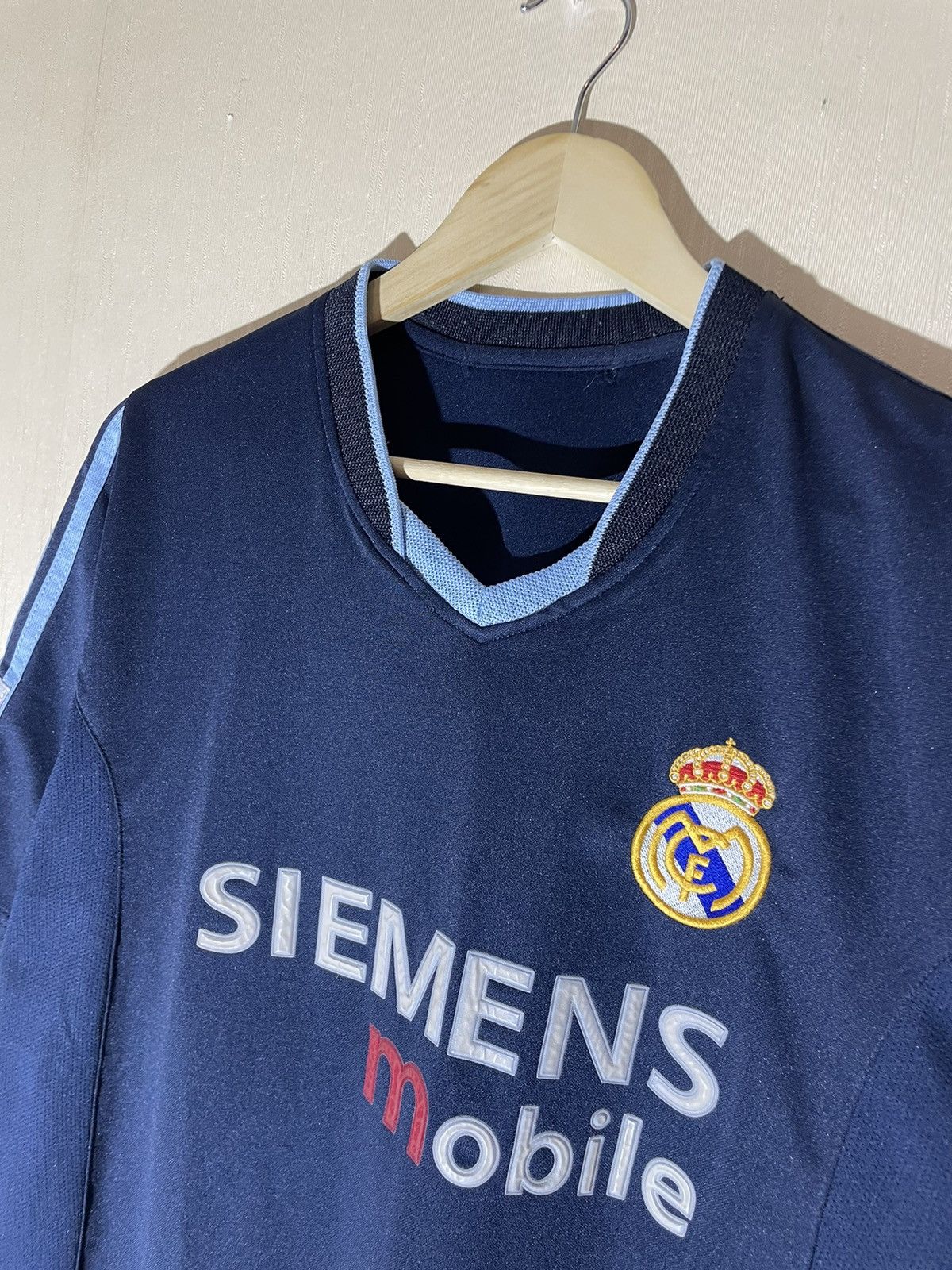 Vintage Real Madrid vintage soccer t shirt Size US L / EU 52-54 / 3 - 4 Thumbnail