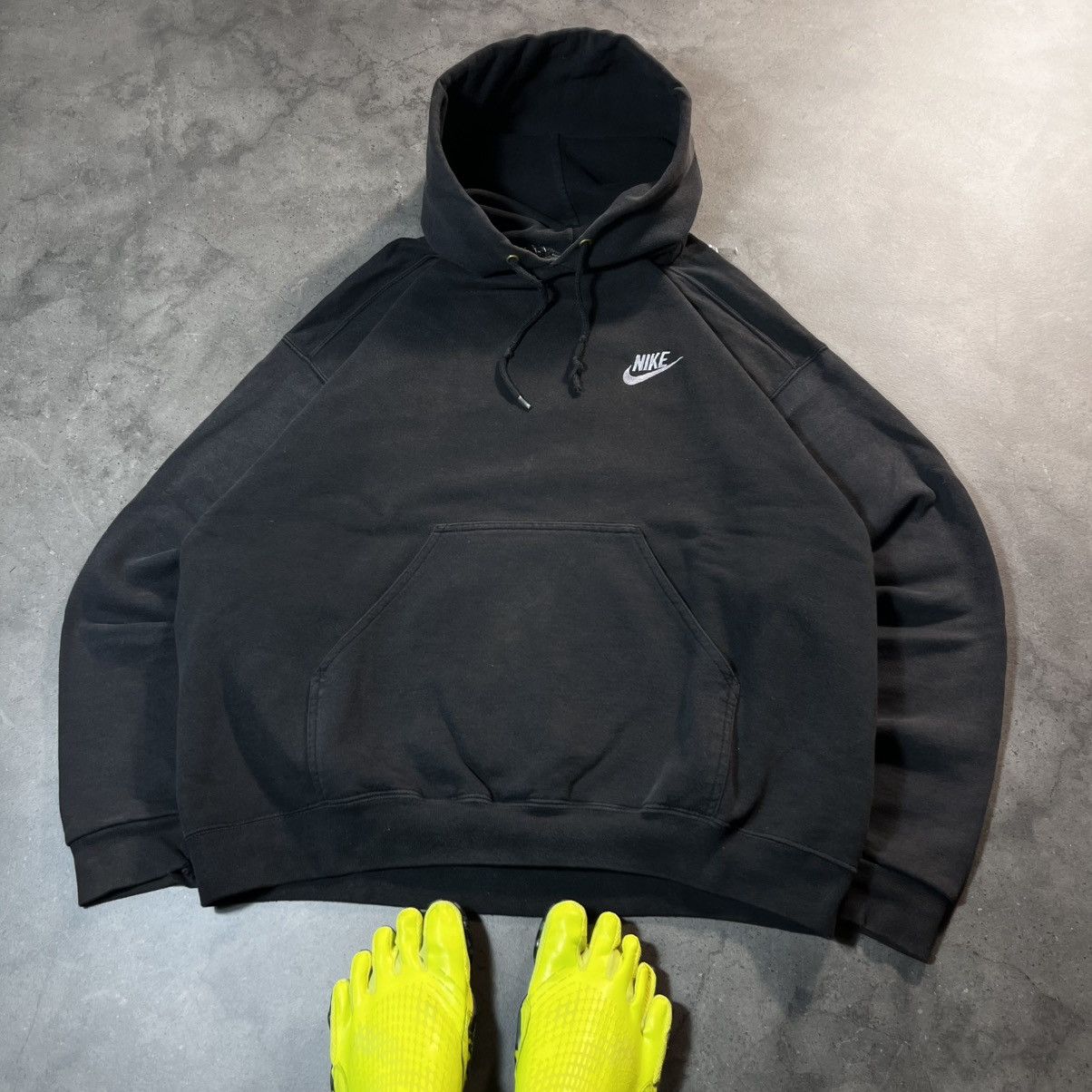 Nike Vintage 90s Nike Small Swoosh Logo Boxy Baggy Hoodie Size US XL / EU 56 / 4 - 3 Thumbnail