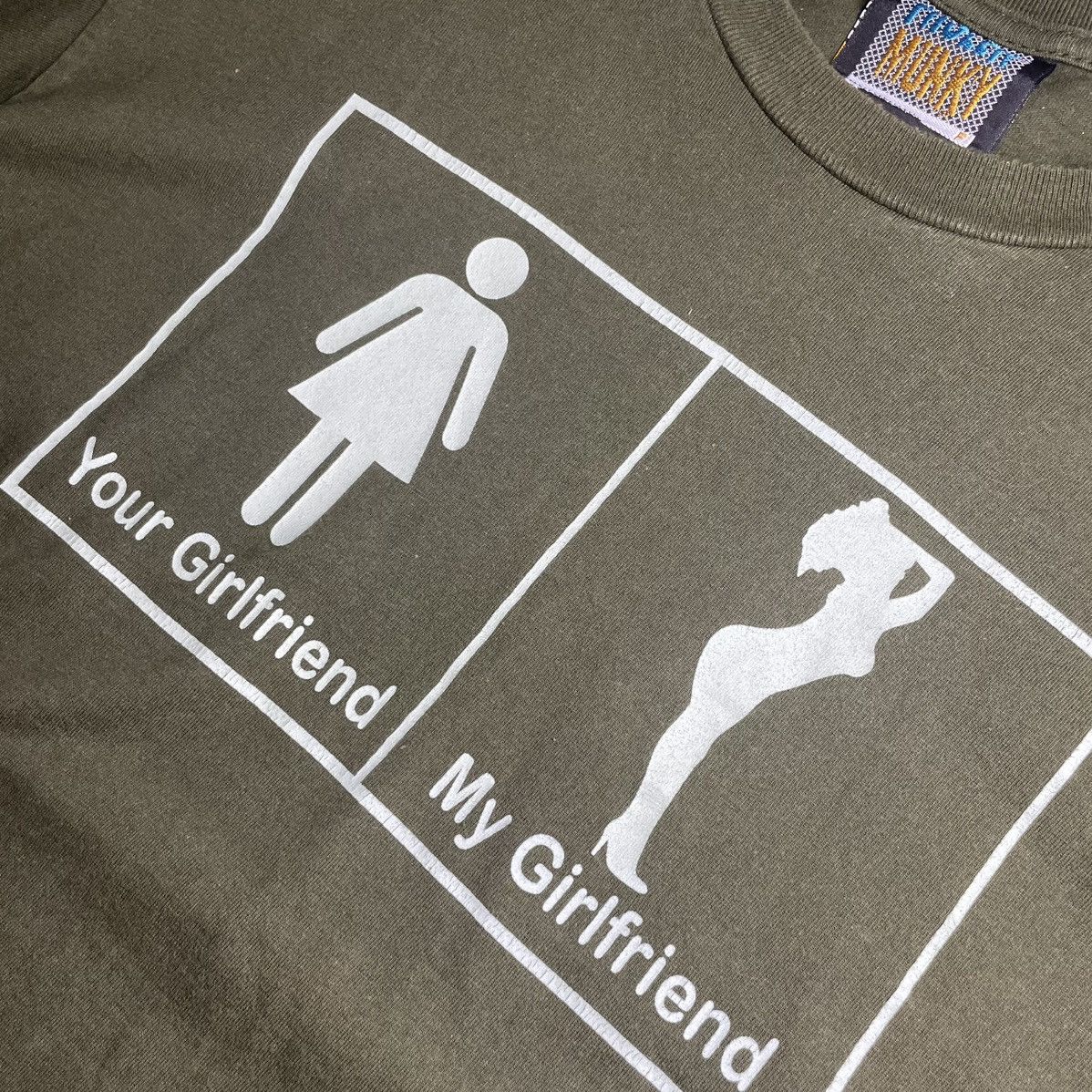 Vintage Vintage Humor Y2K My Girlfriend Tee Frozen Munky Size US M / EU 48-50 / 2 - 3 Thumbnail