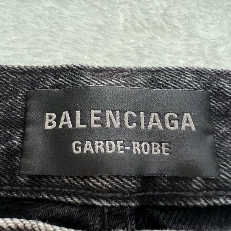 Balenciaga Balenciaga Wash jeans wide-leg pants Size US 28 / EU 44 - 3 Thumbnail