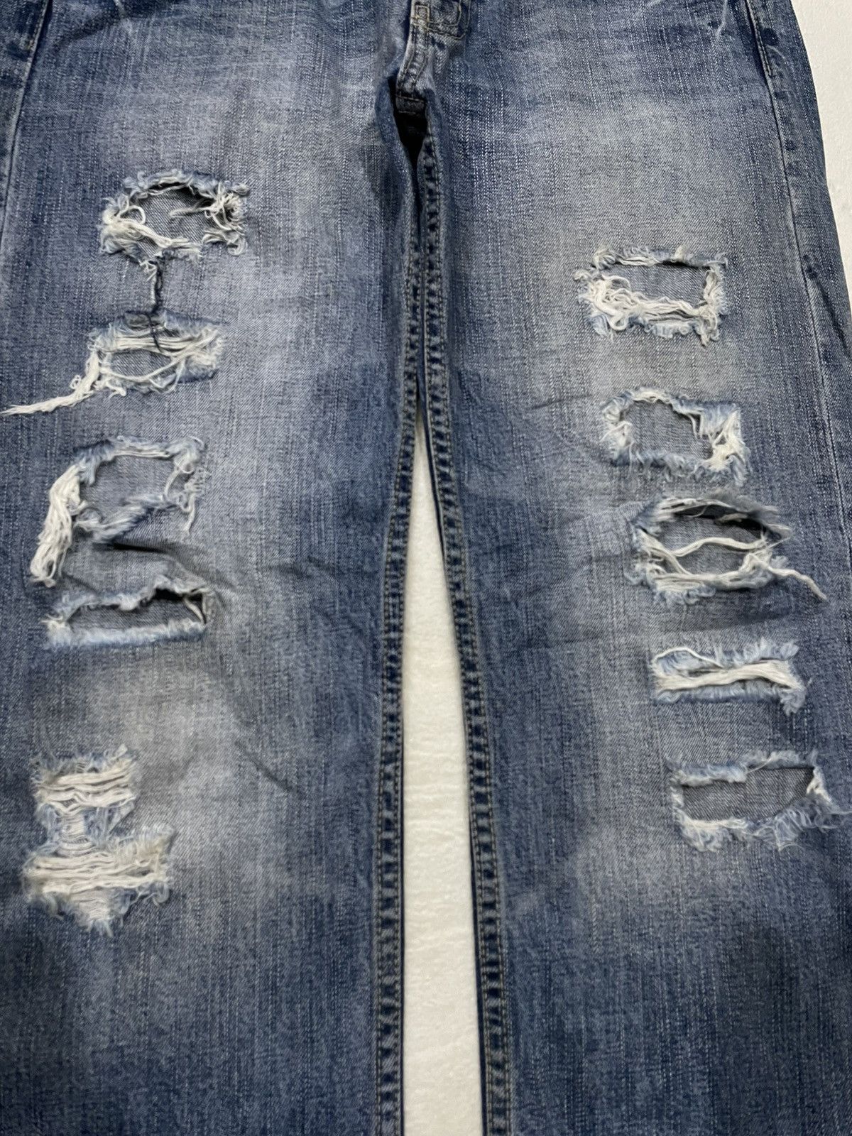 Japanese Brand Vintage Theoria faded distressed straight cut denim jeans Size US 33 - 6 Thumbnail