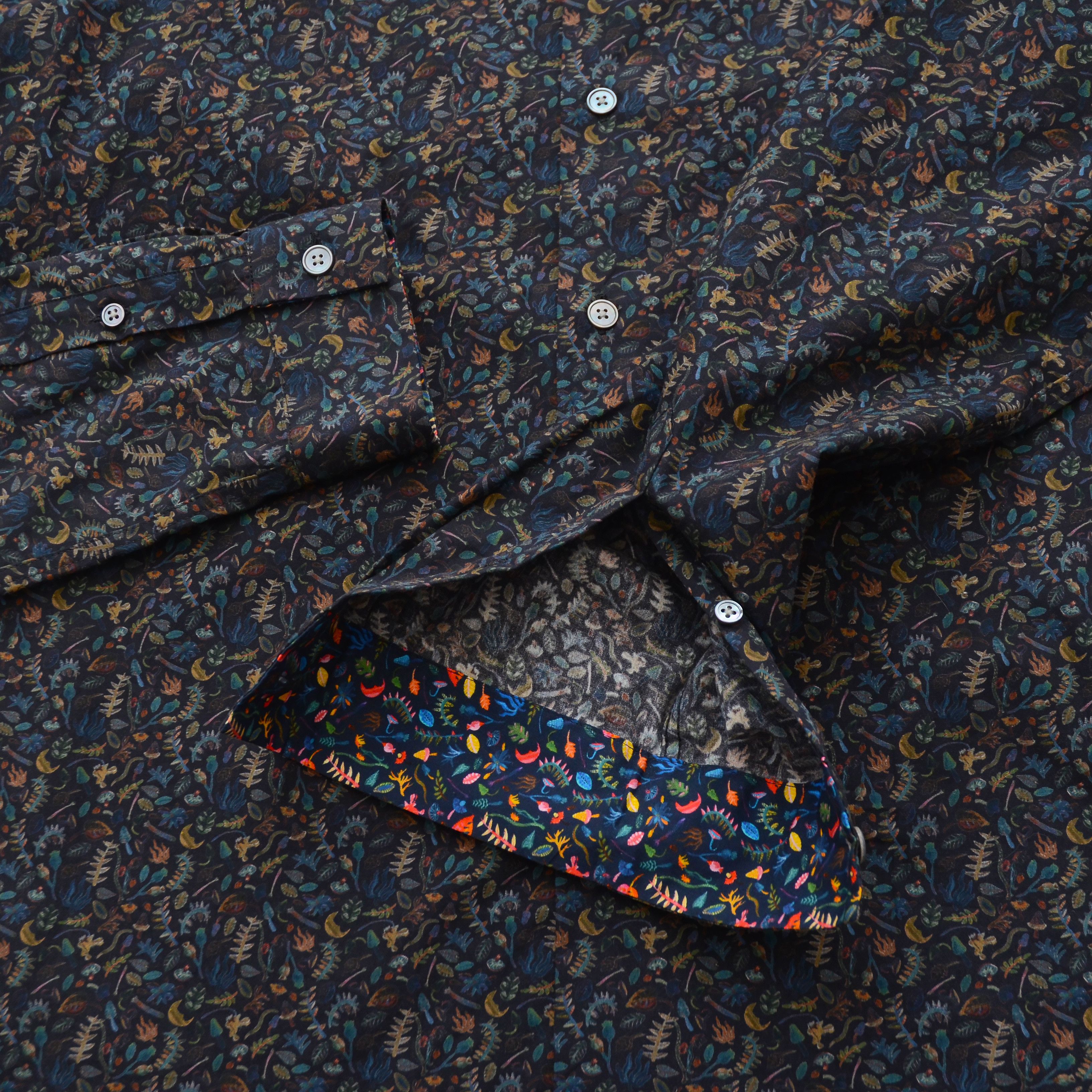 Paul Smith Paul Smith Tailored Fit Casual Shirt Floral Pattern Printed Size US M / EU 48-50 / 2 - 6 Thumbnail