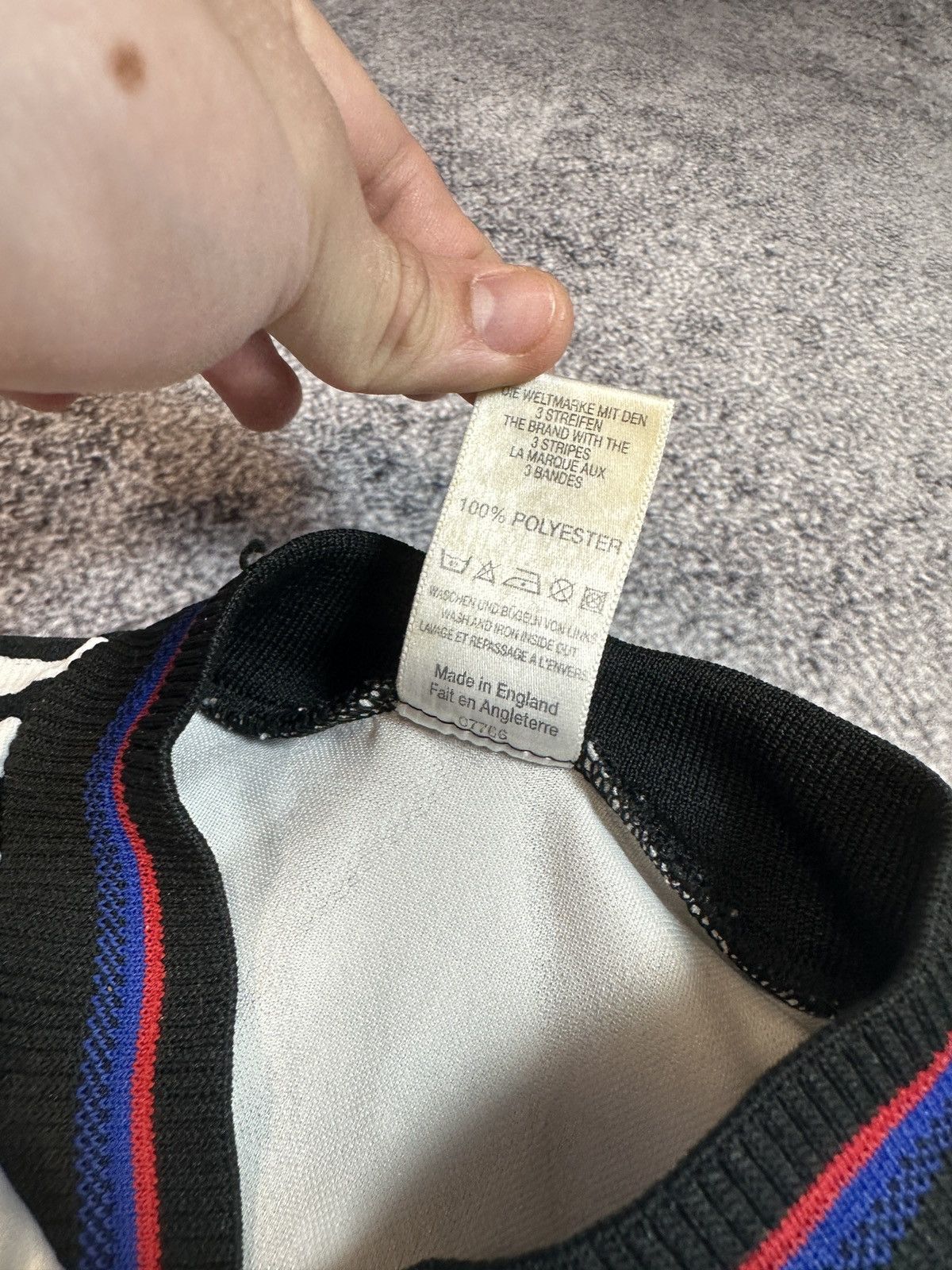Adidas × Vintage Vintage Adidas Bayern Munich Opel Soccer Jersey Blokecore S Size US S / EU 44-46 / 1 - 6 Thumbnail