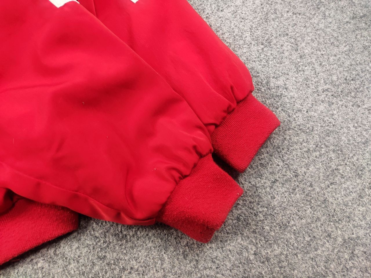 NASCAR Vintage Ferrari Red All logo Racing Bomber Jacket Y2K Style Size US M / EU 48-50 / 2 - 11 Thumbnail