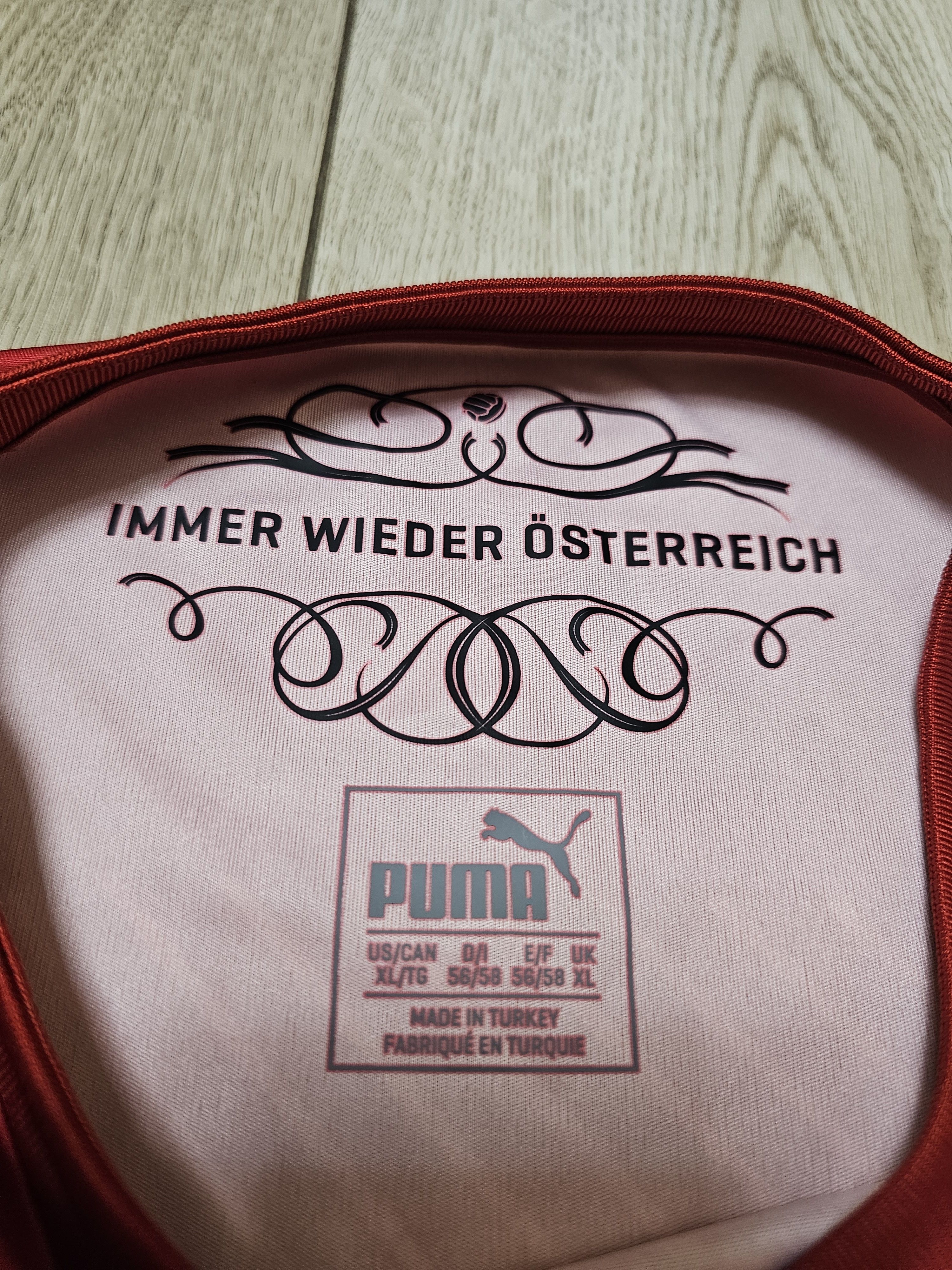 Puma AUSTRIA 2016 2017 HOME FOOTBALL SHIRT SOCCER JERSEY Size US XL / EU 56 / 4 - 6 Thumbnail