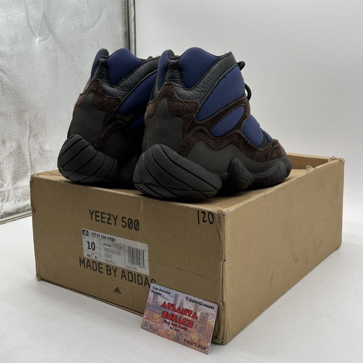 Adidas Yeezy 500 high Tyrian Size US 10 / EU 43 - 5 Thumbnail